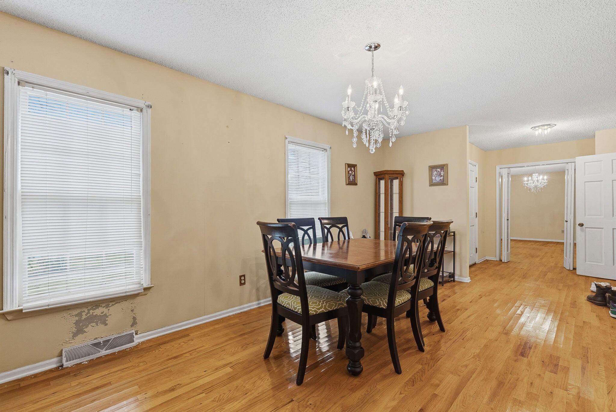 1114 Rosemead Road