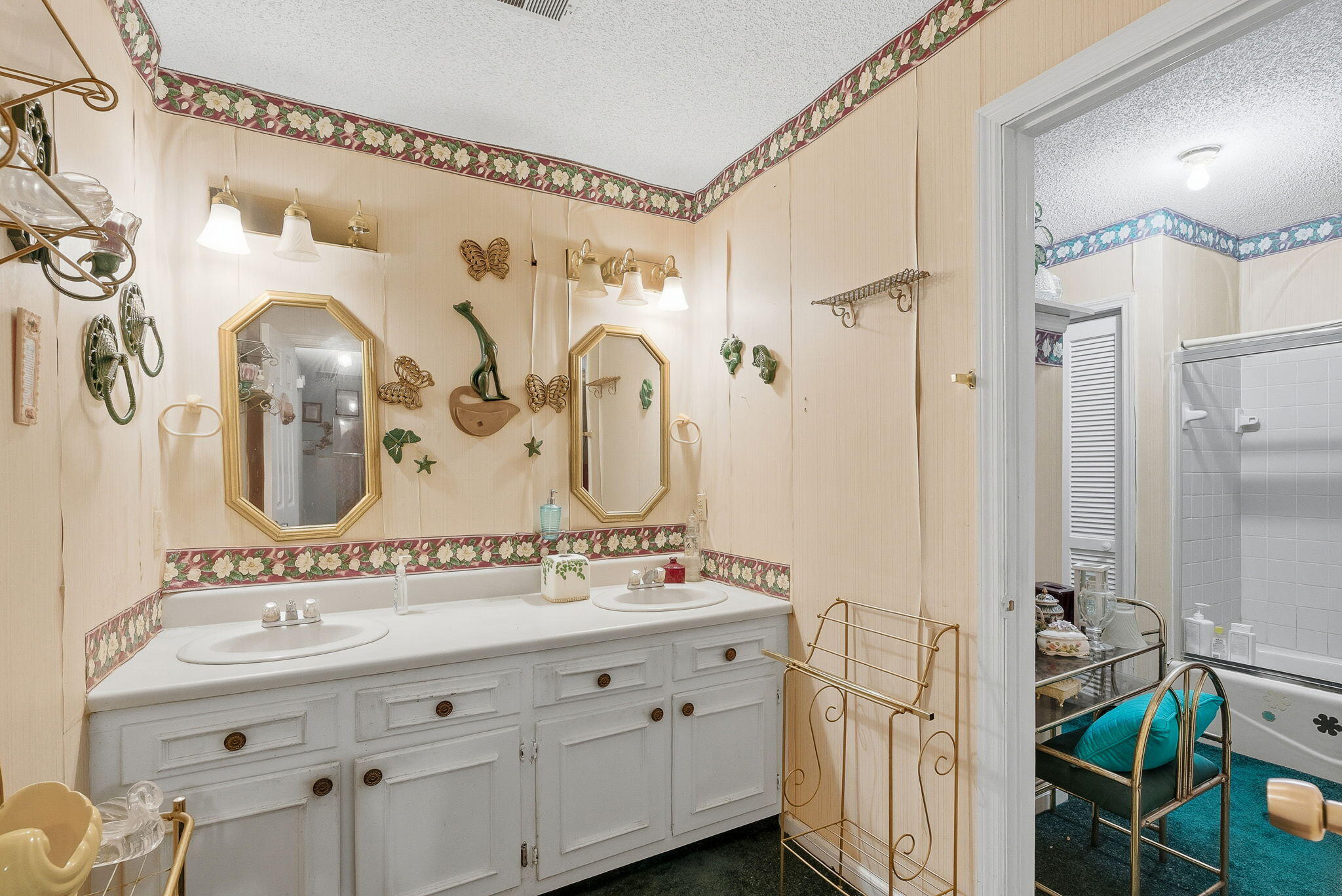 1114 Rosemead Road