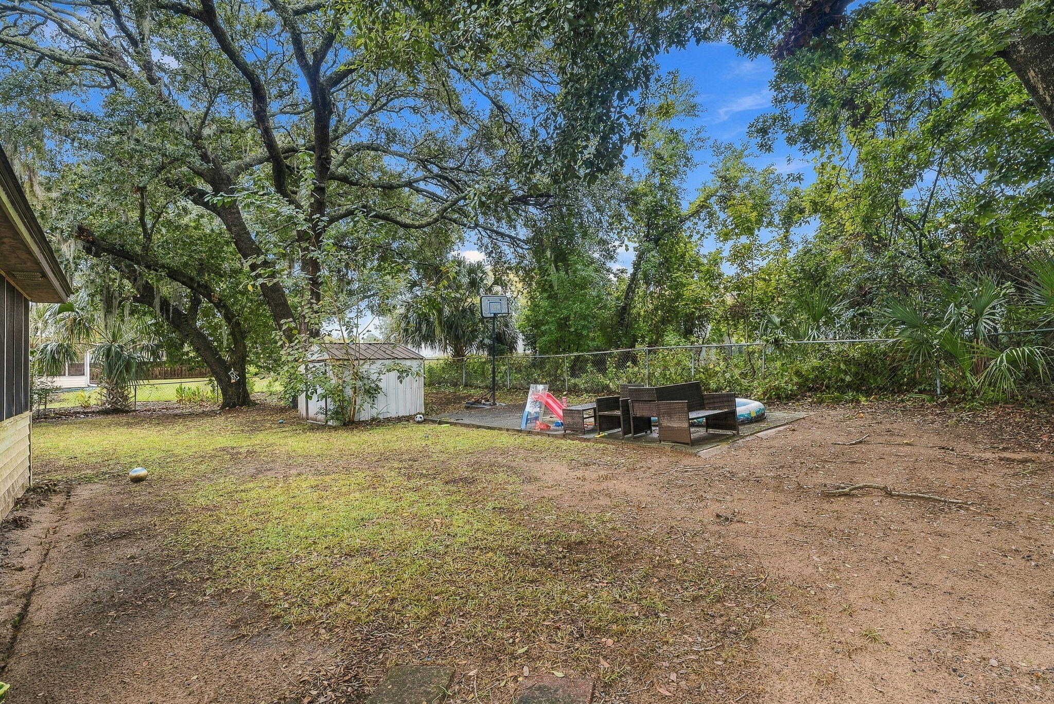 1114 Rosemead Road