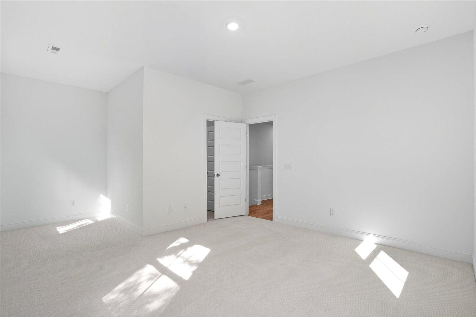 532 Hayes Park Boulevard