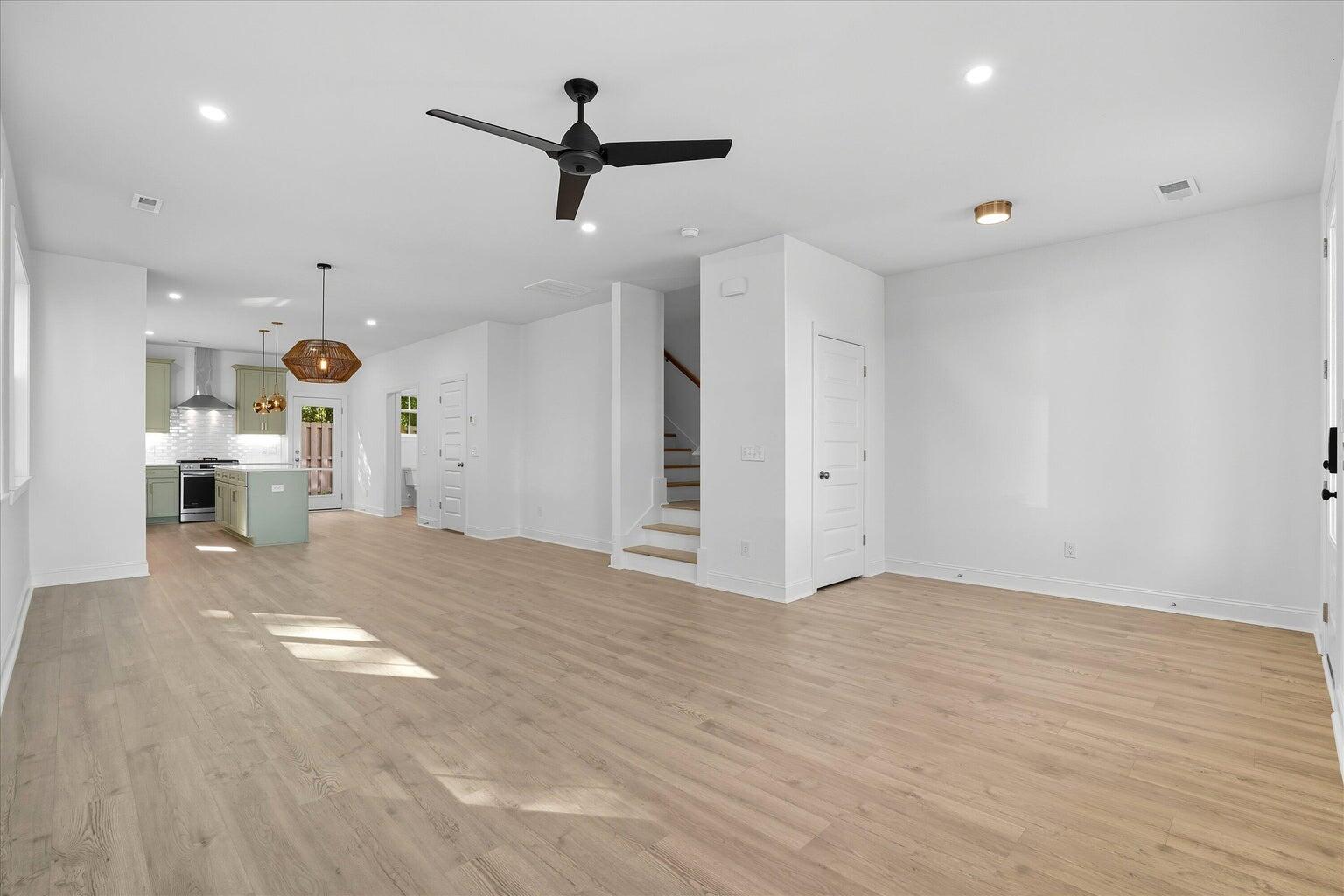 532 Hayes Park Boulevard