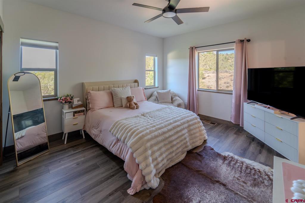 1700 Thoroughbred Road