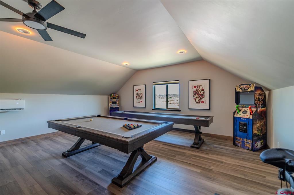 1700 Thoroughbred Road