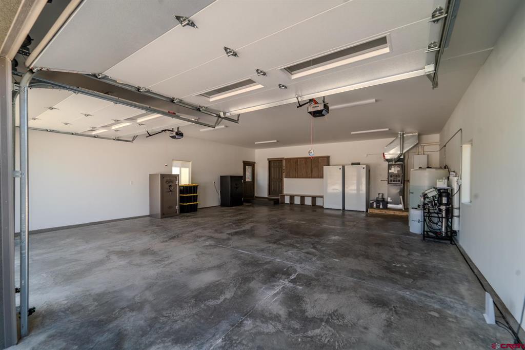 1700 Thoroughbred Road