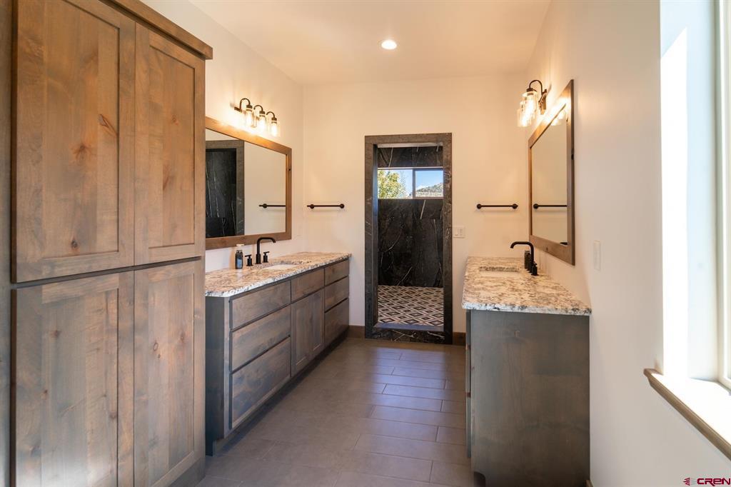 1700 Thoroughbred Road