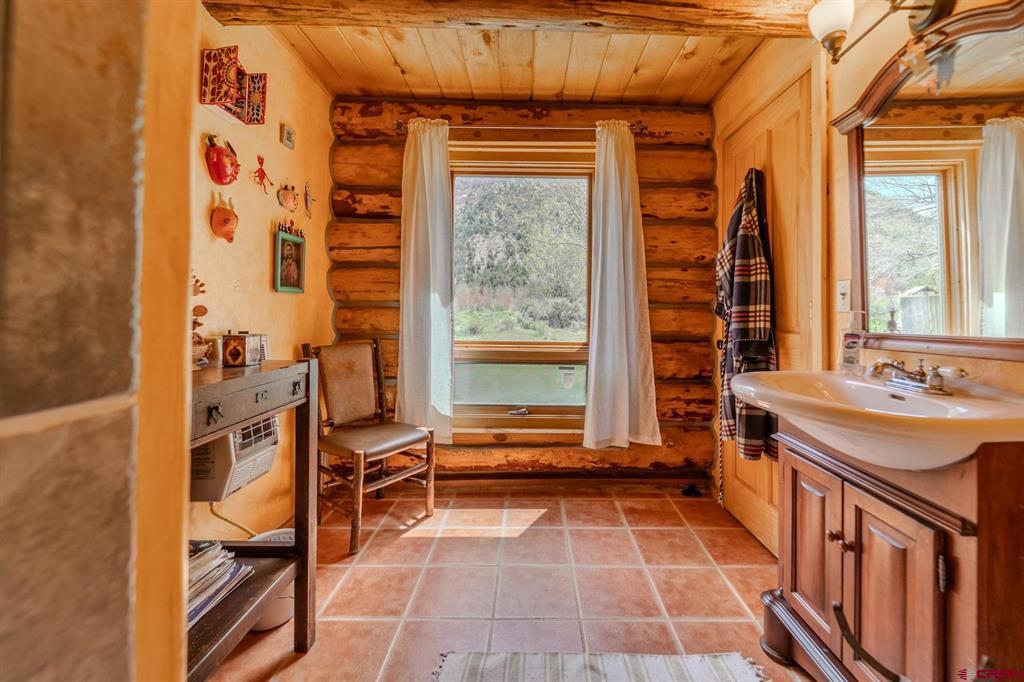 1179 Road 41