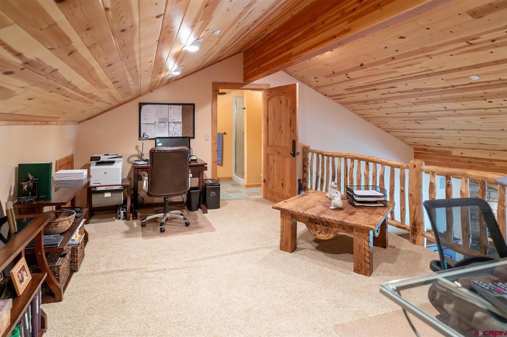 123 Falcon Ridge Road