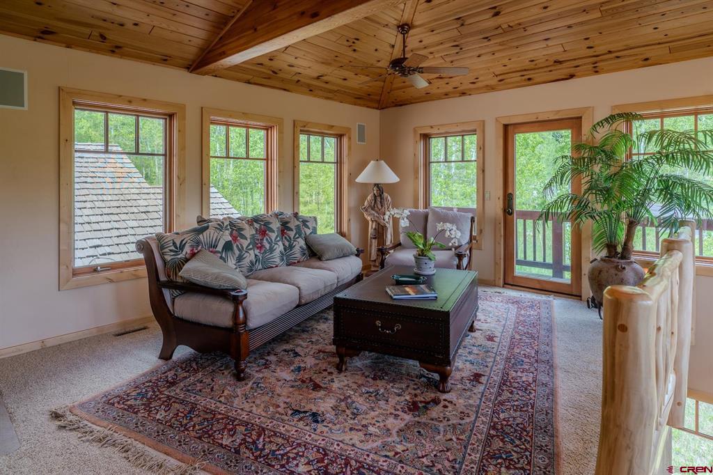 123 Falcon Ridge Road