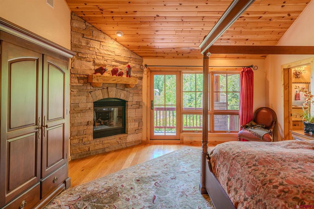 123 Falcon Ridge Road