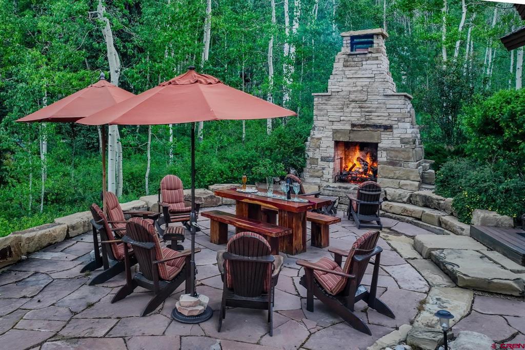 123 Falcon Ridge Road