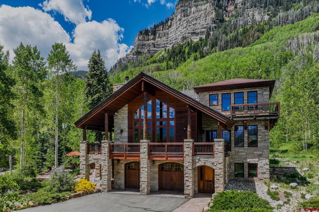 123 Falcon Ridge Road