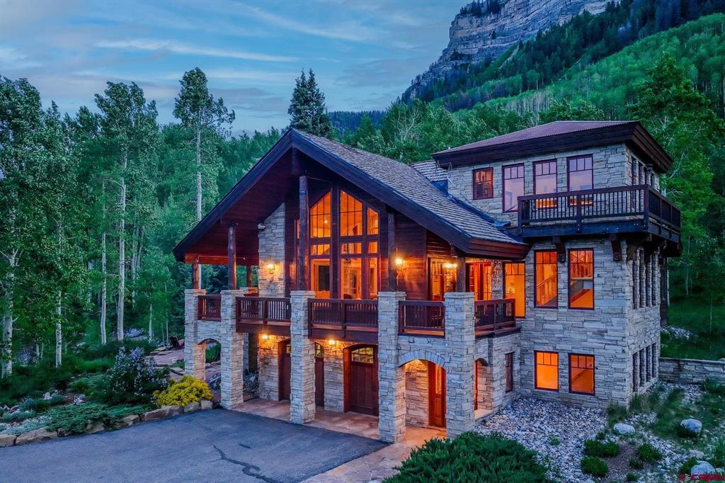 123 Falcon Ridge Road