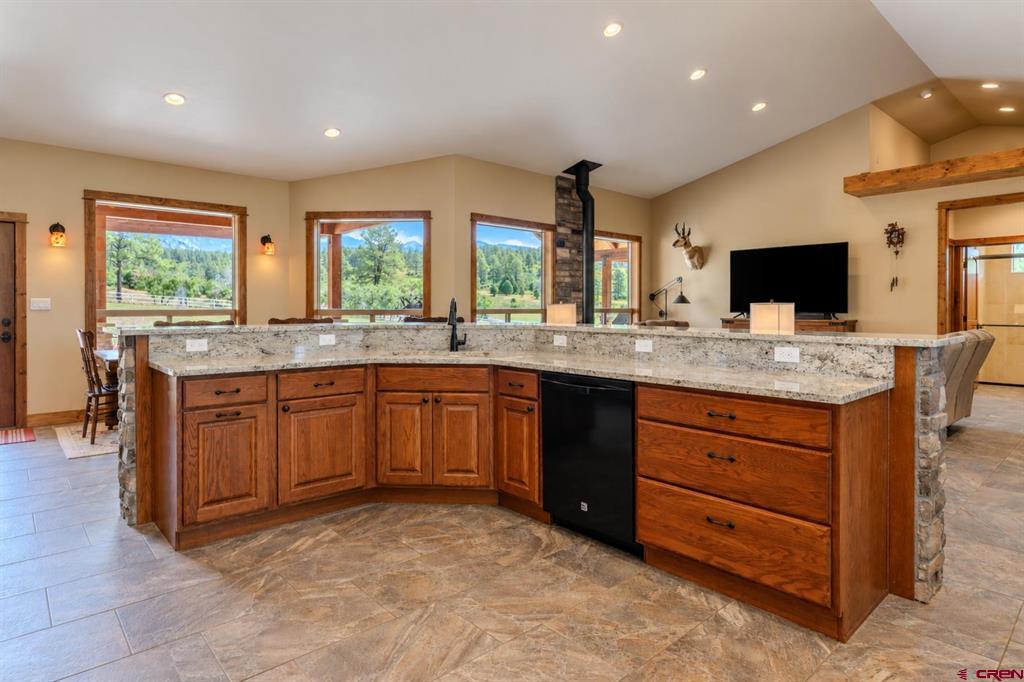 12250 Road 44
