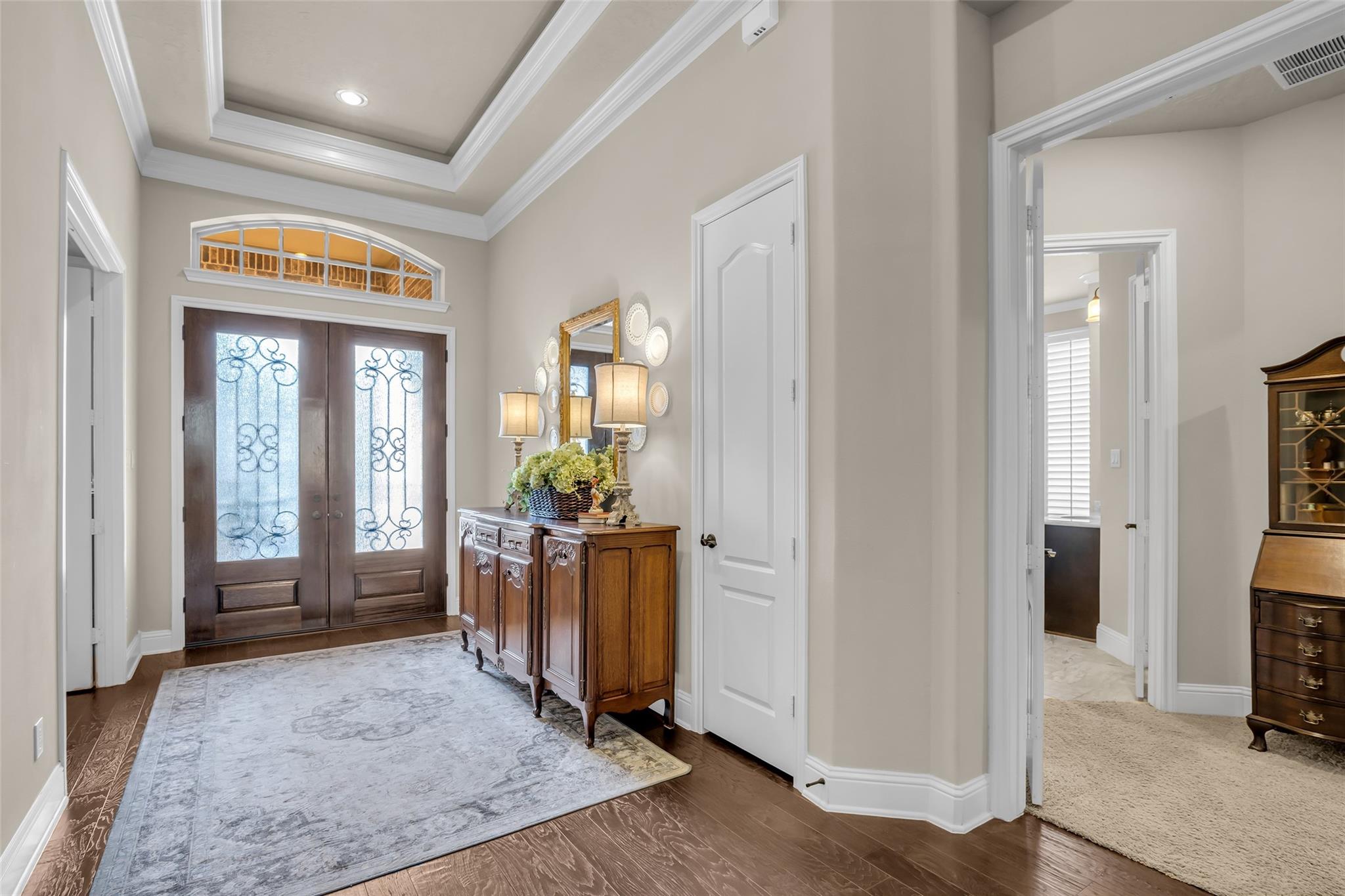 2119 Barton Woods Boulevard