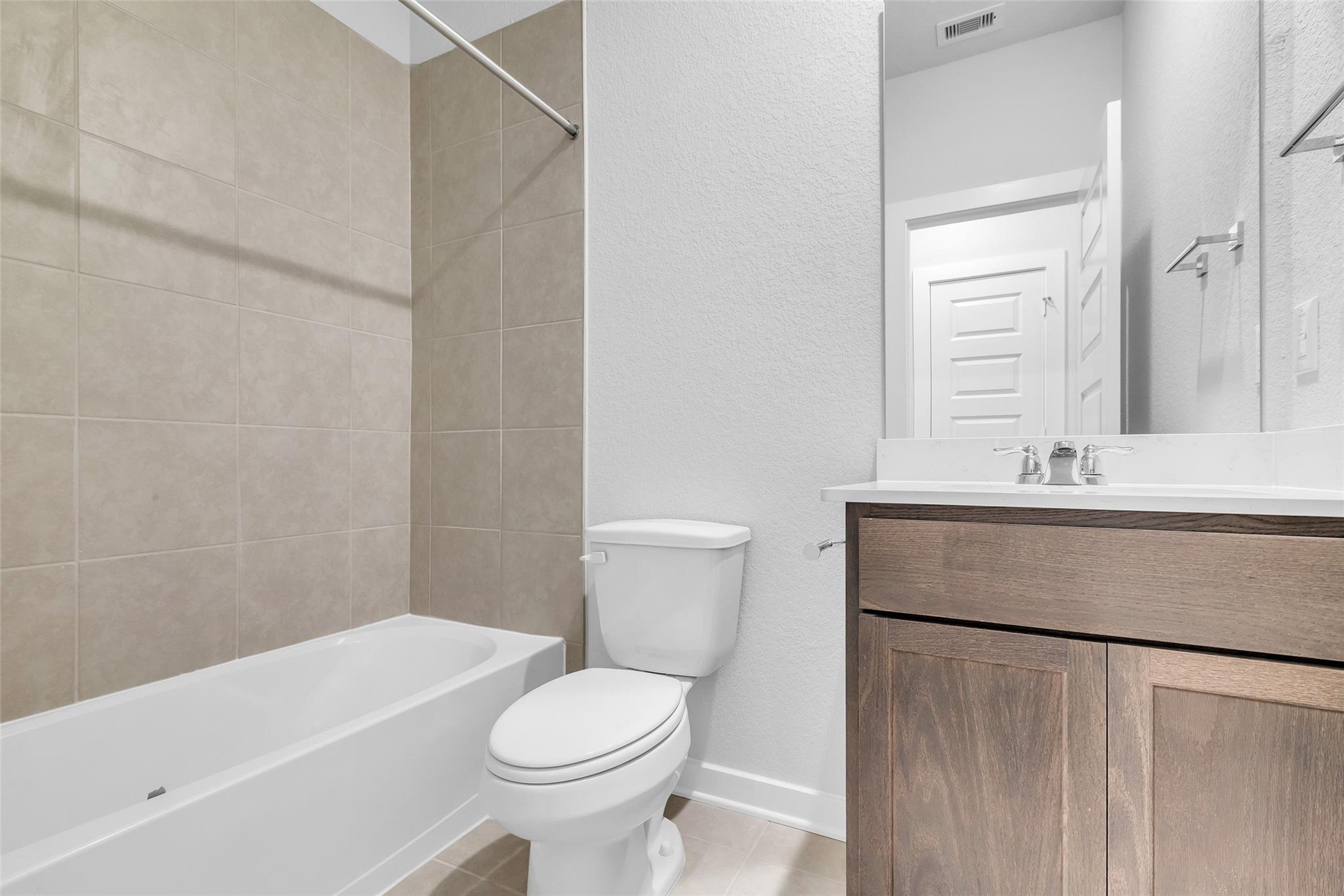 8550 Blueberry Ash Street