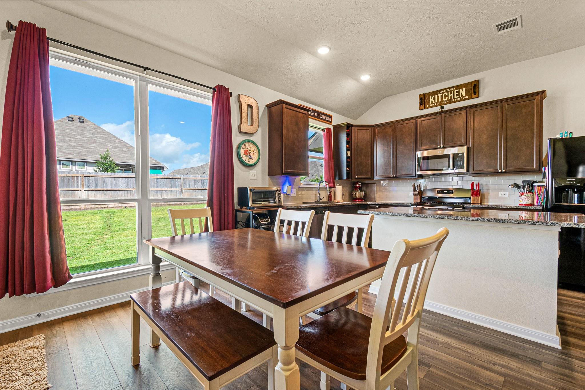1012 Old Vine Road
