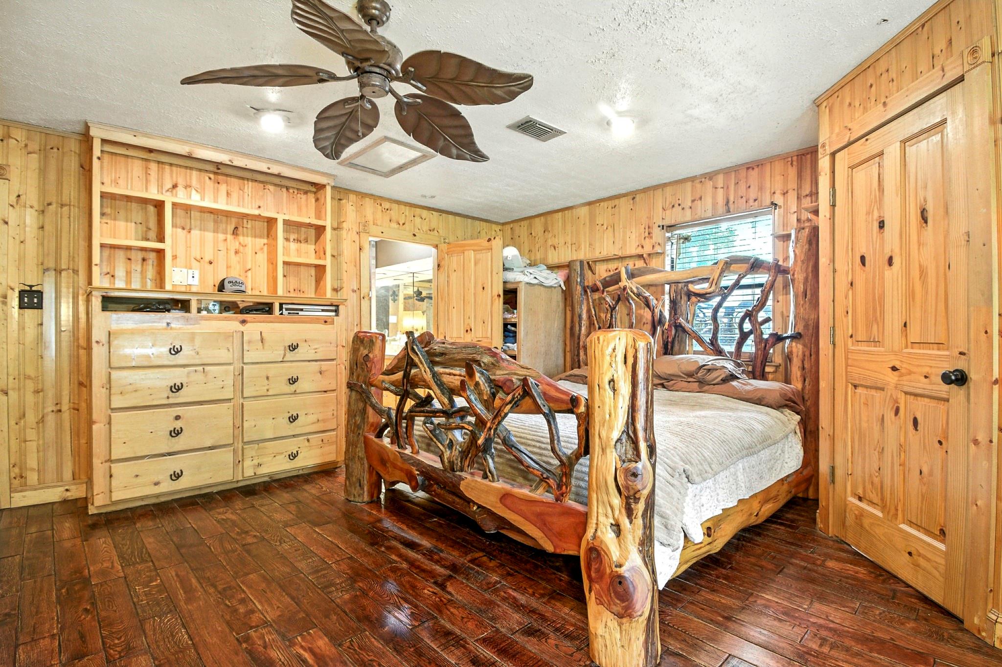 13905 Henry Harris Road