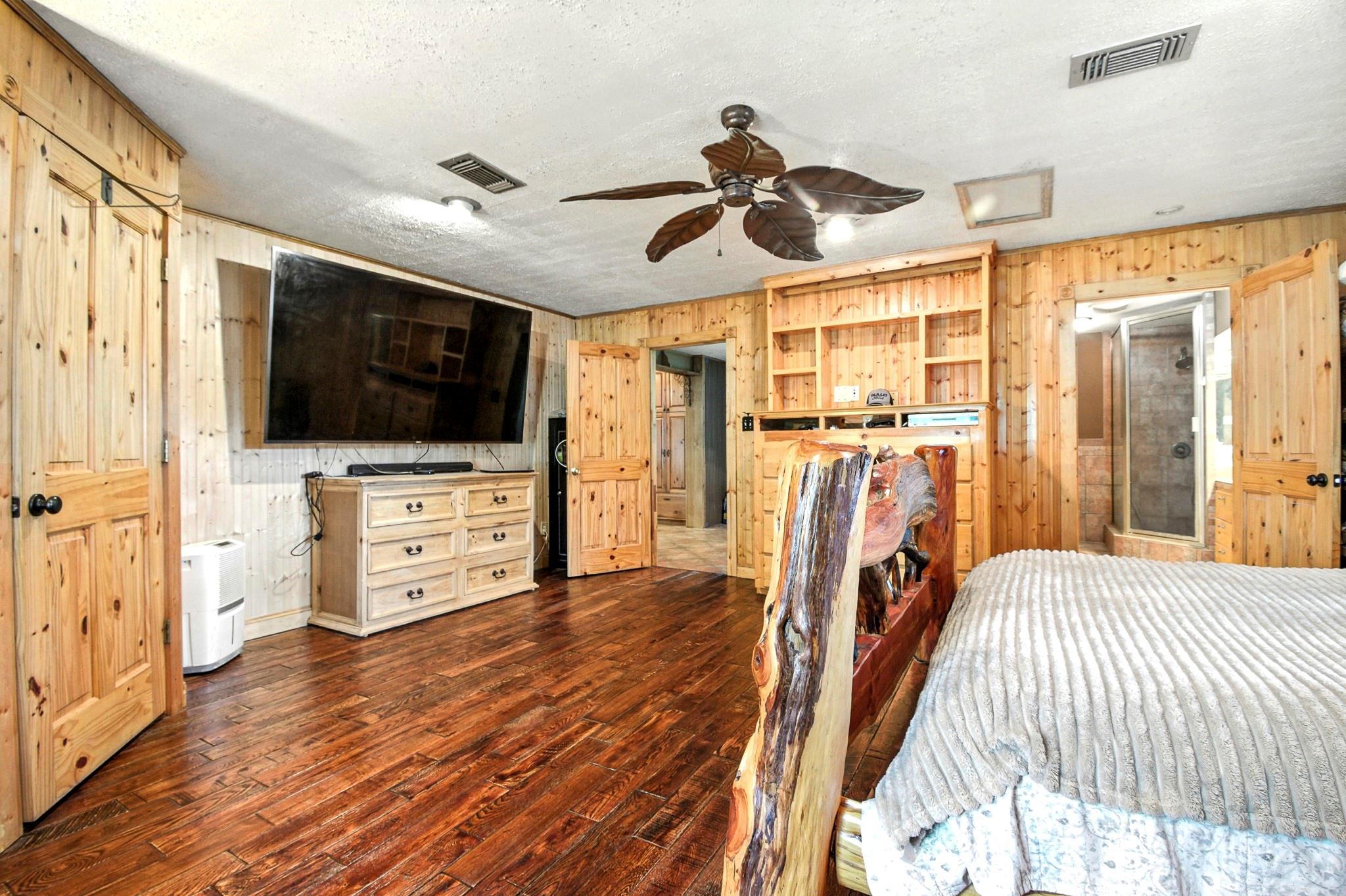 13905 Henry Harris Road