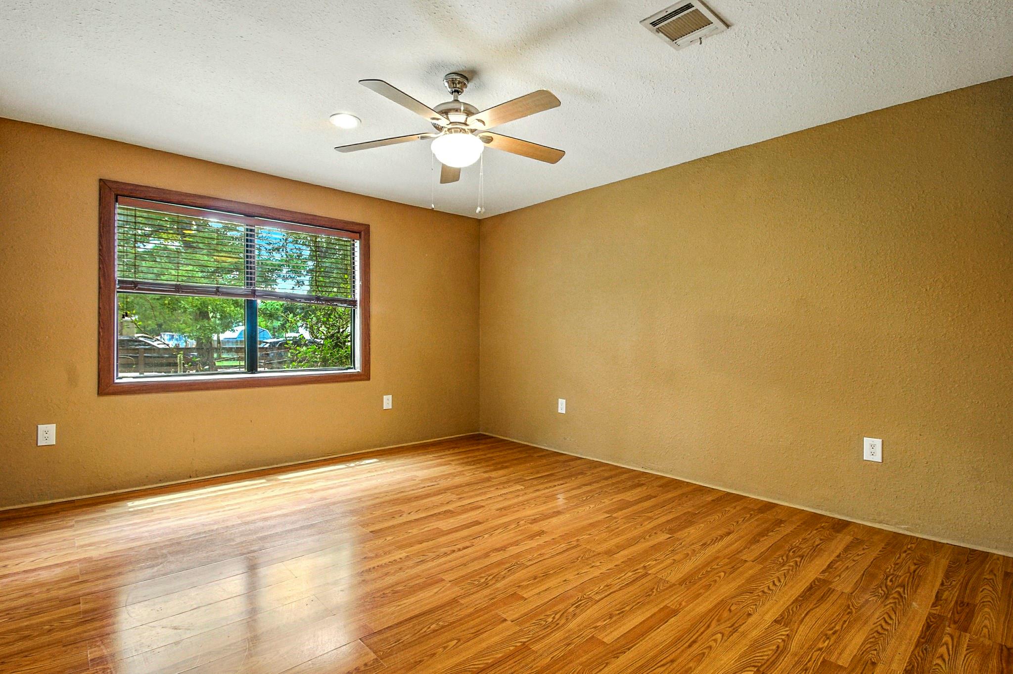 13905 Henry Harris Road