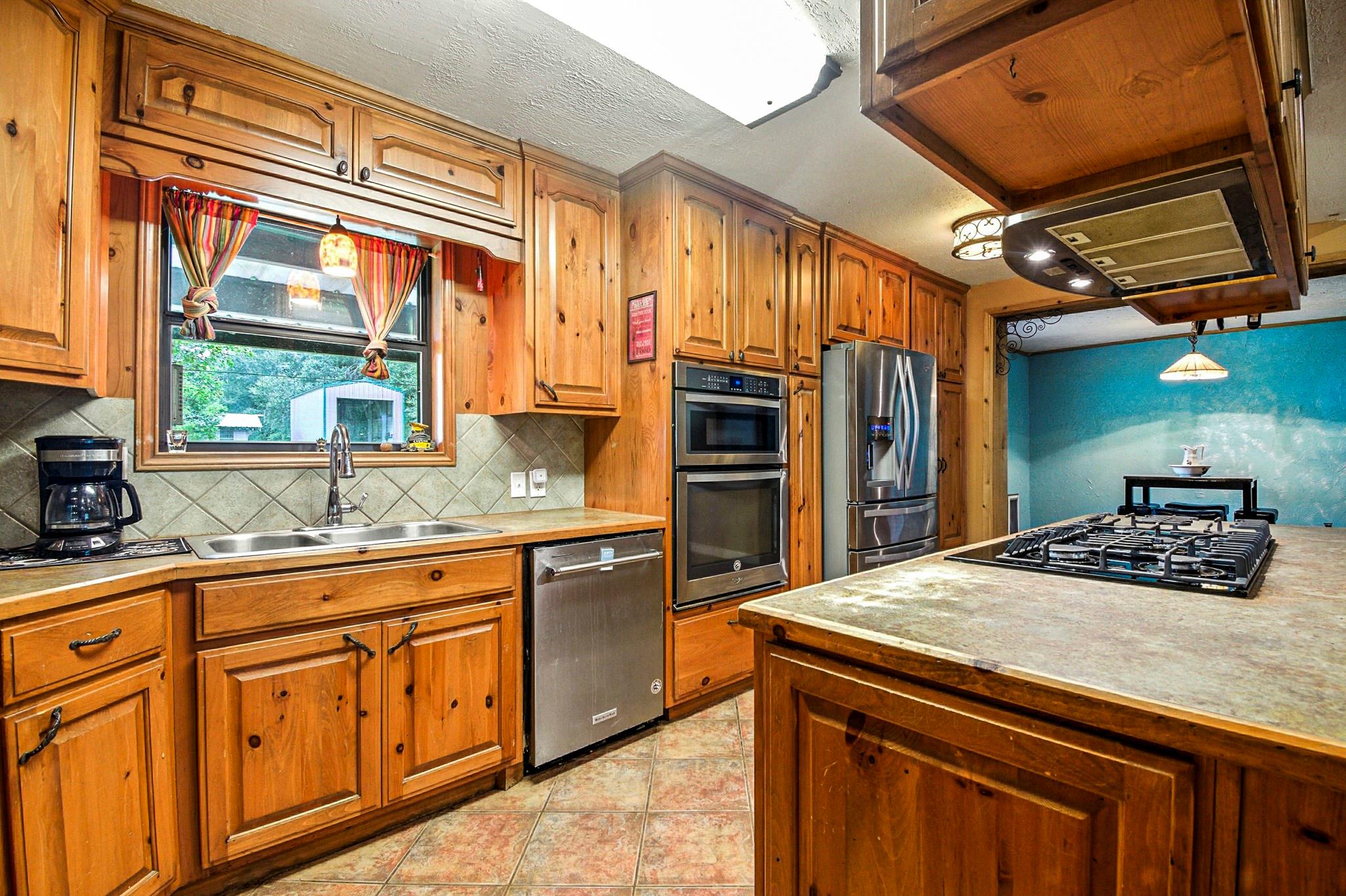 13905 Henry Harris Road