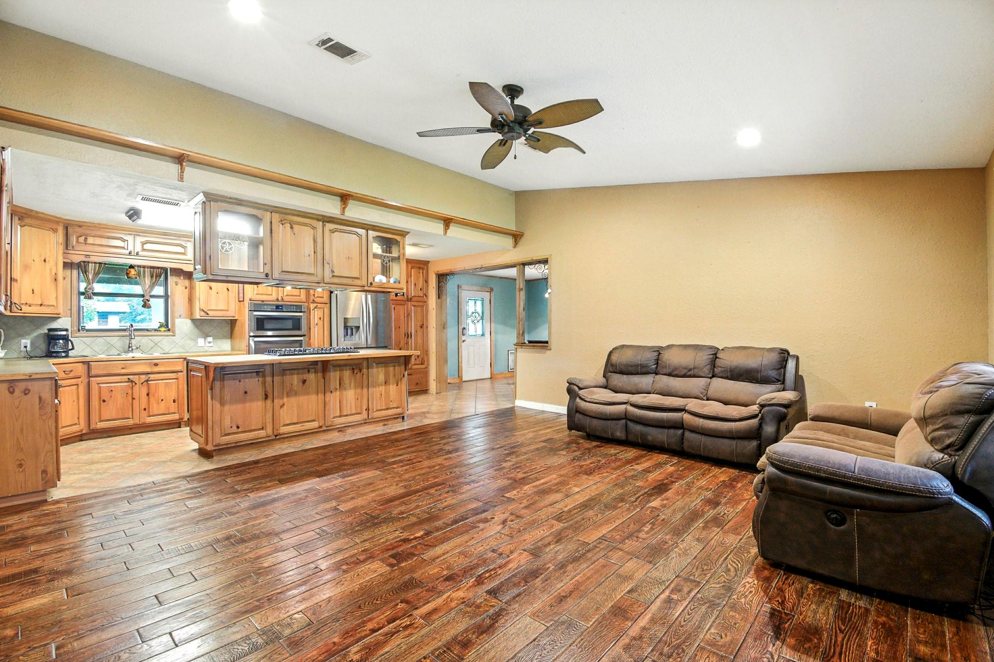 13905 Henry Harris Road