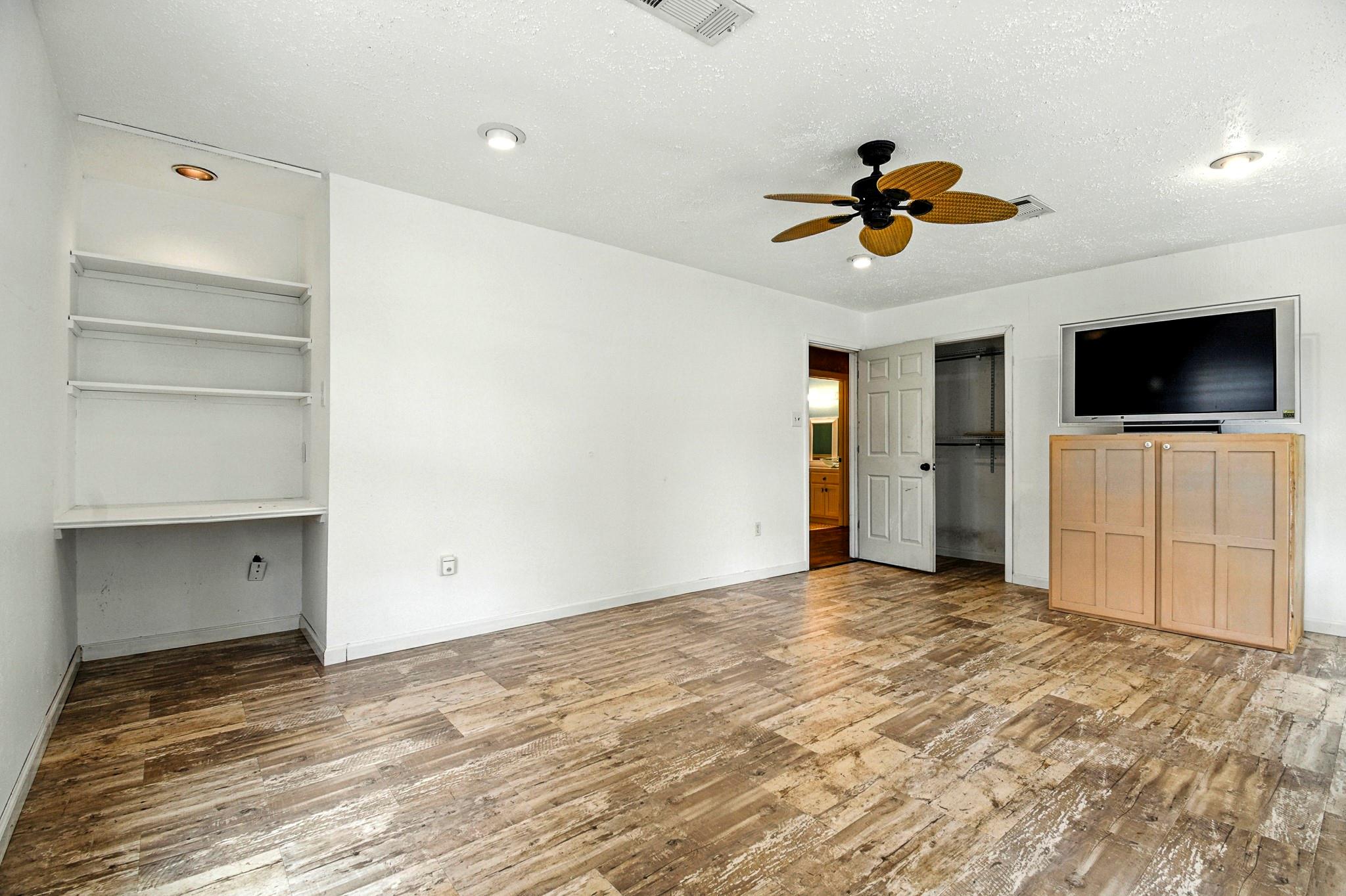 13905 Henry Harris Road
