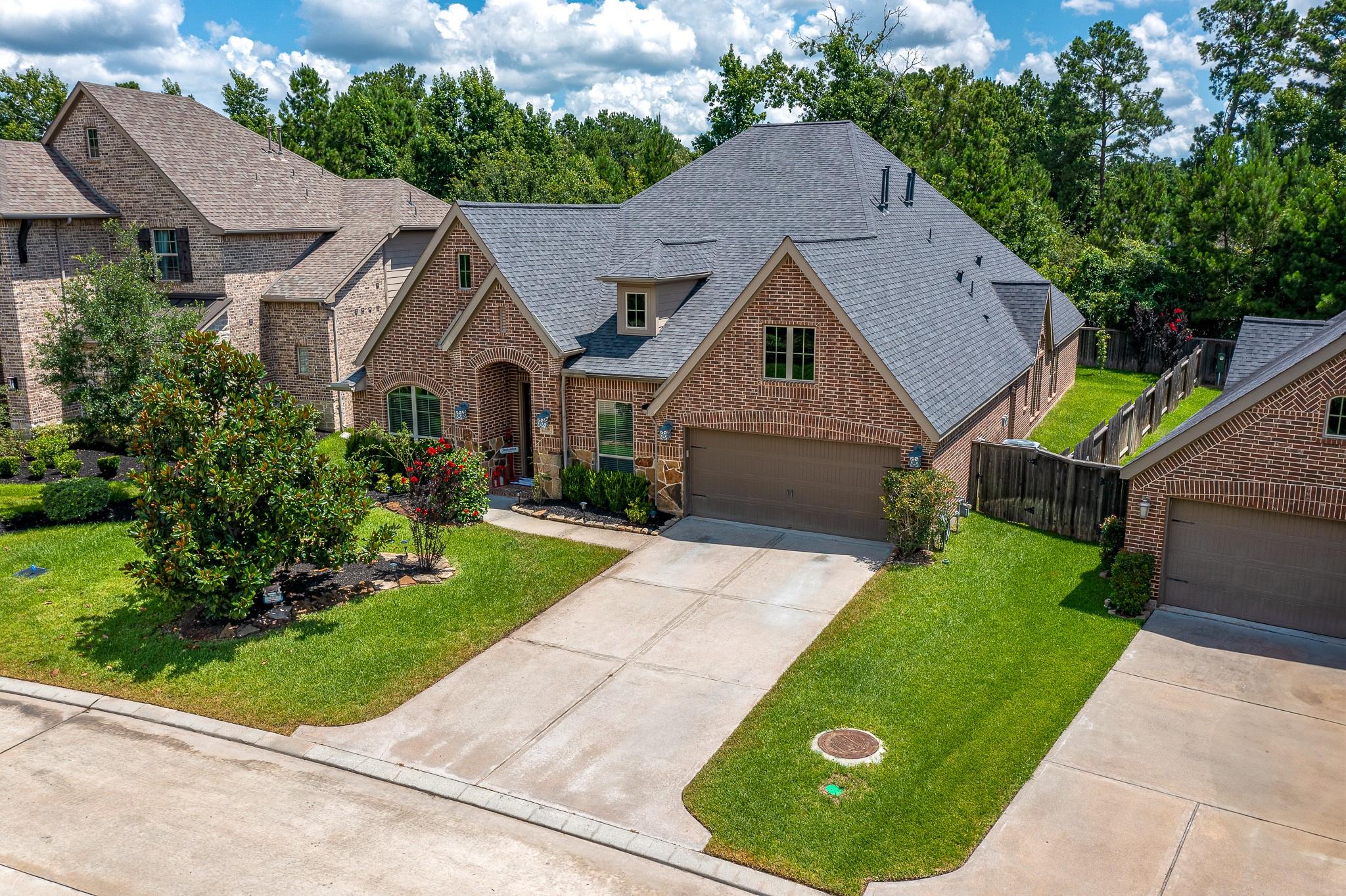 146 Cliftons Curve Way