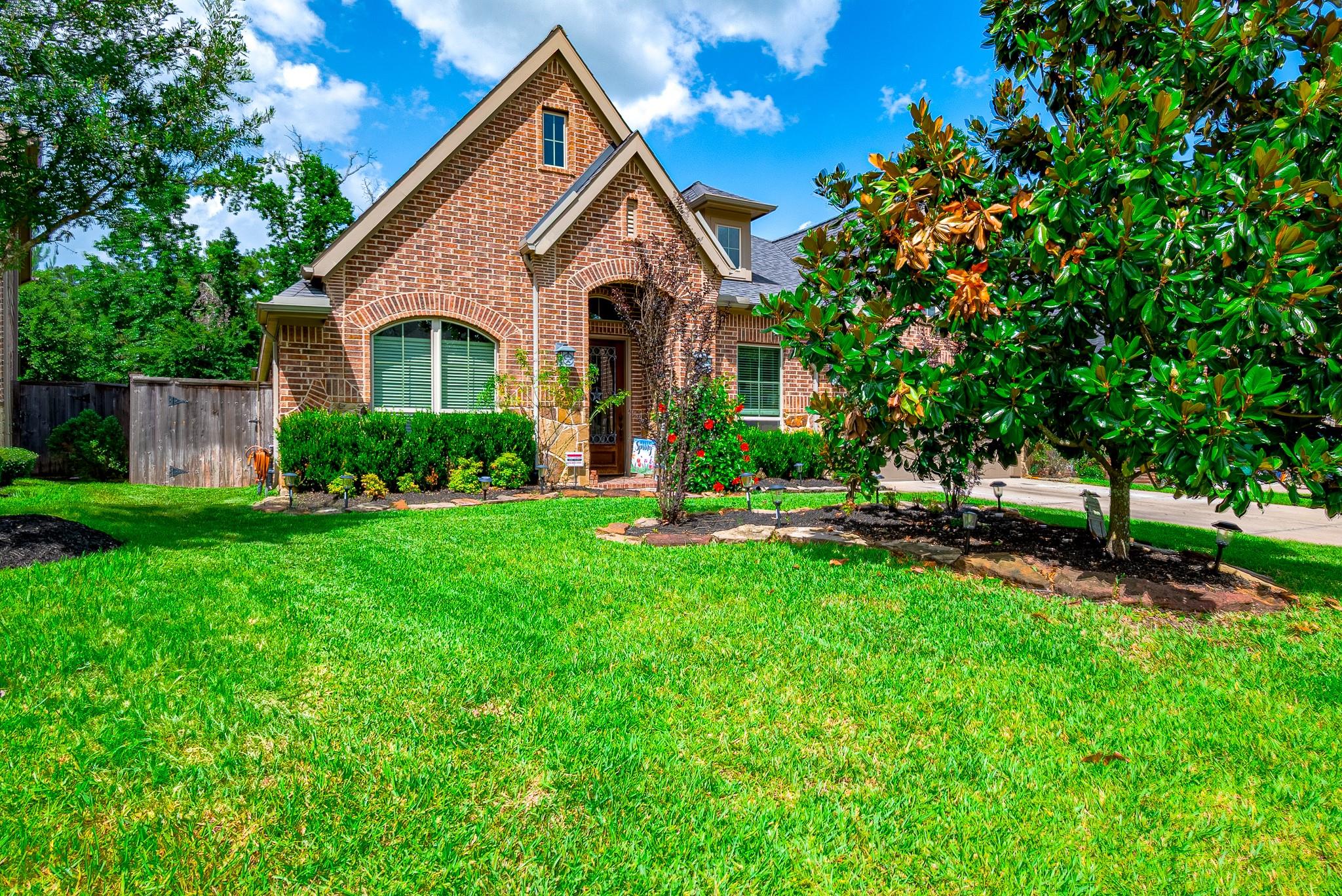 146 Cliftons Curve Way