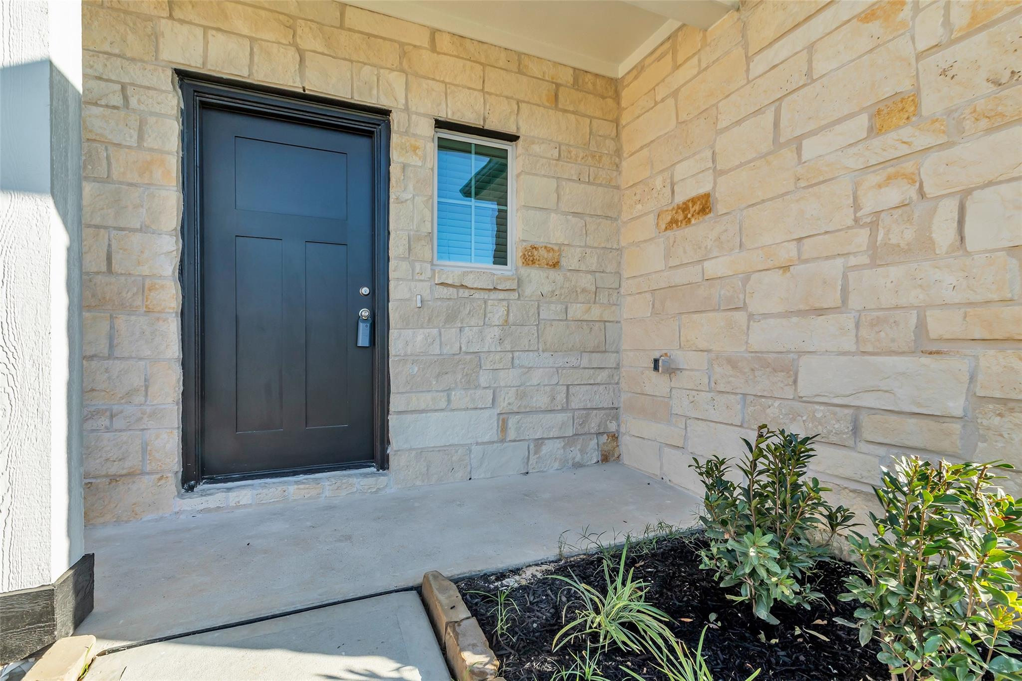 8562 Blueberry Ash Street