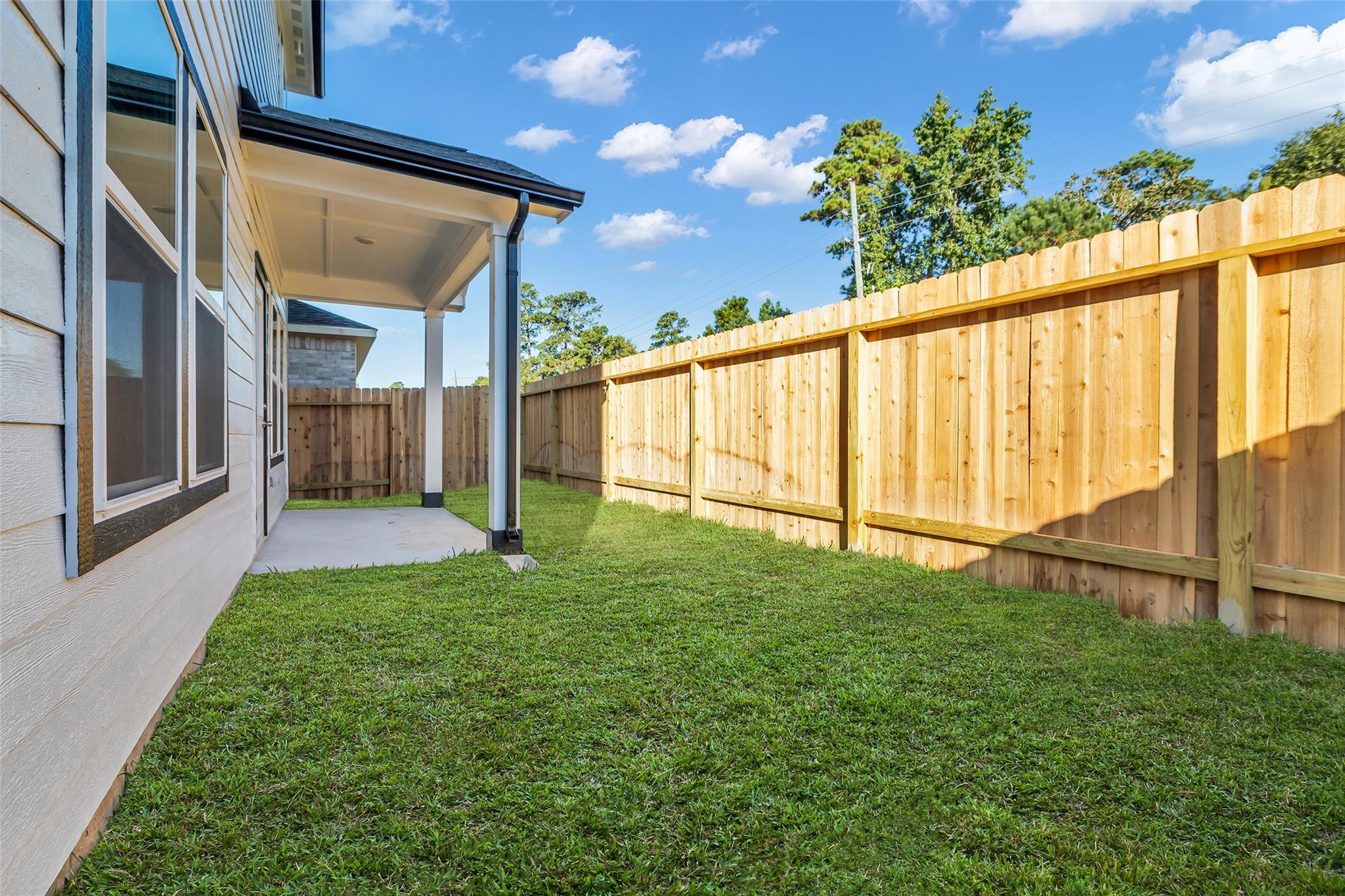 8562 Blueberry Ash Street