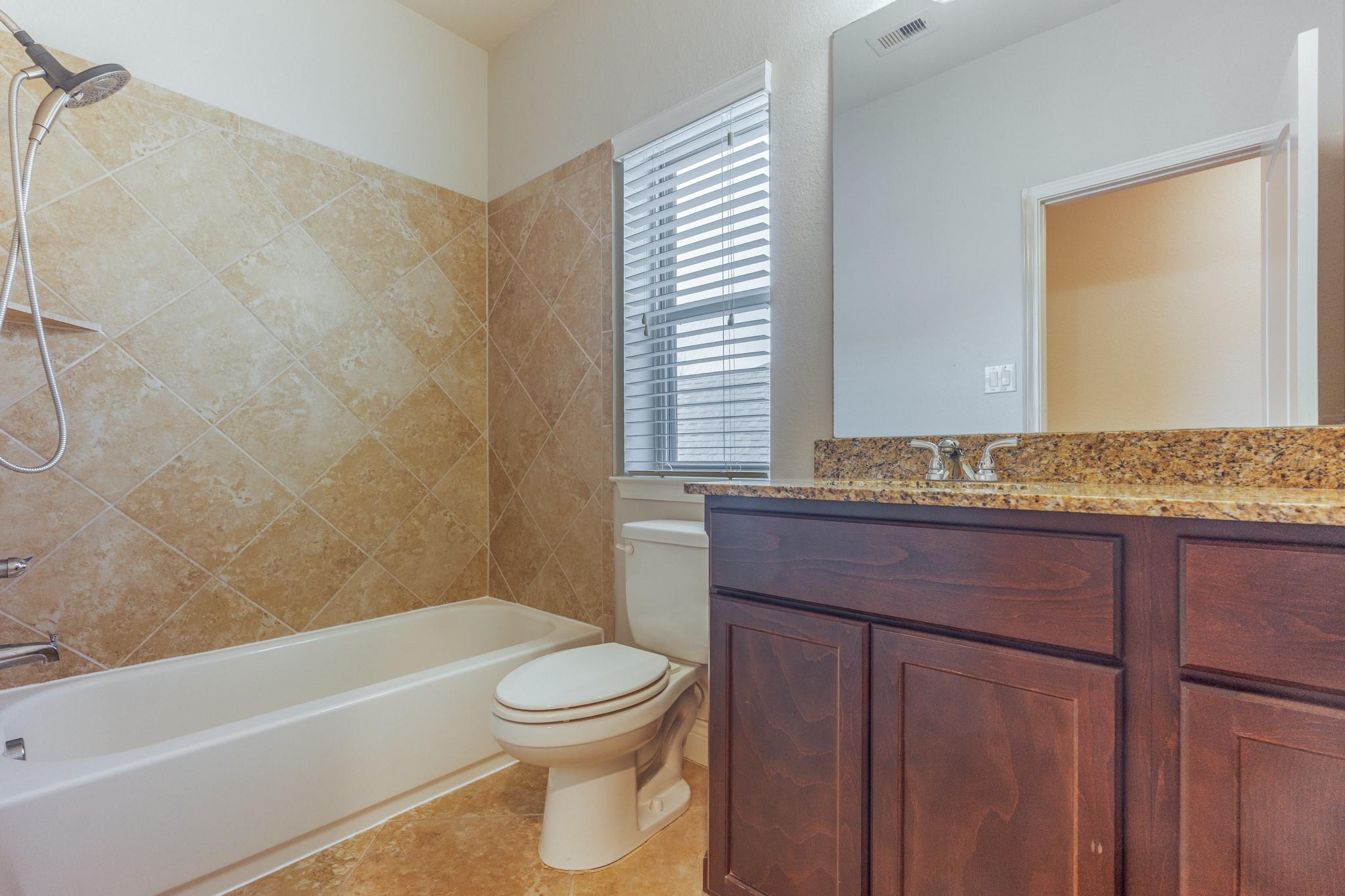 118 N Greatwood Glen Place