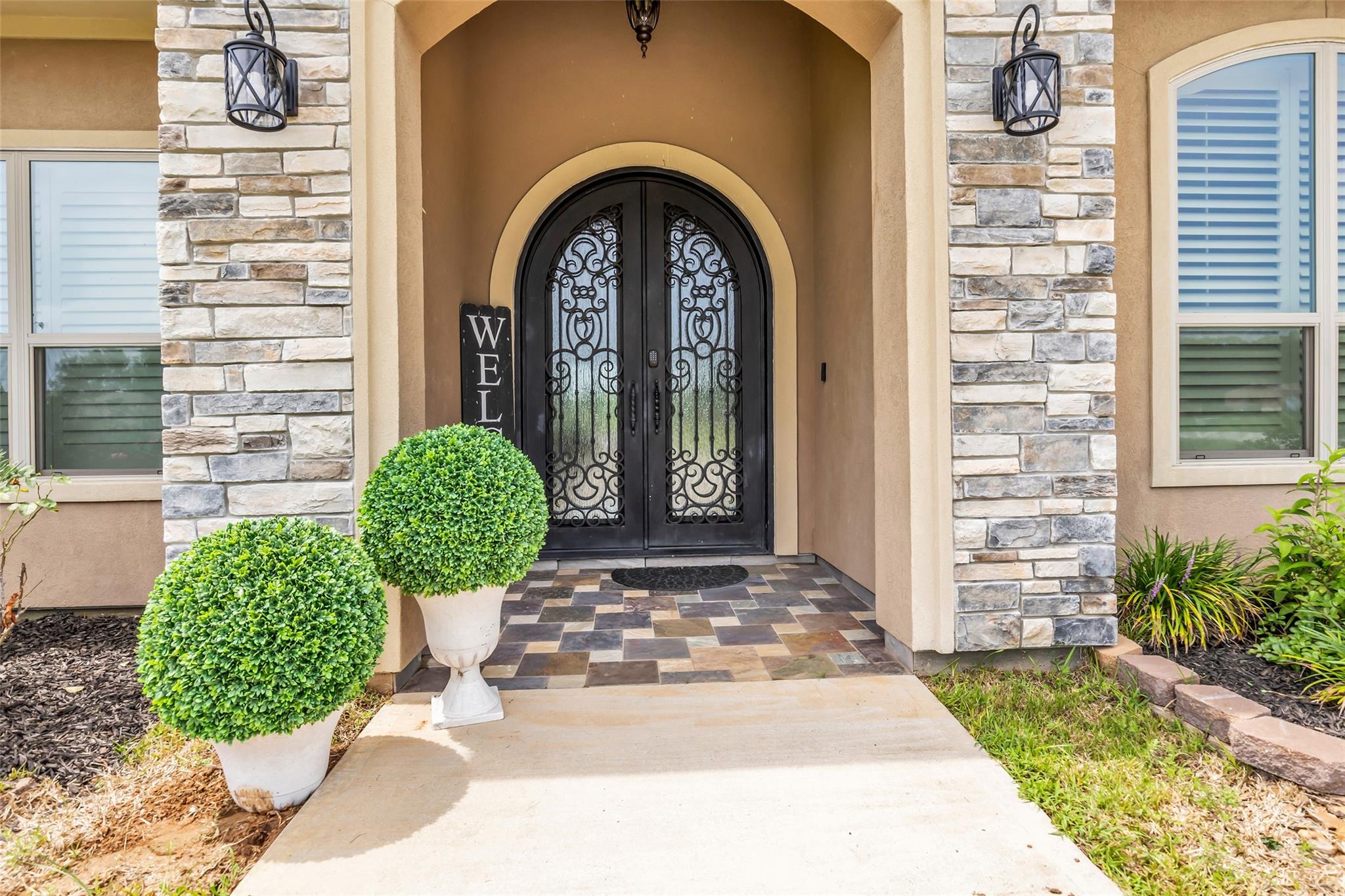 1706 Opal Trail
