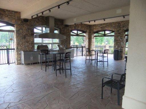 Lot 383 Thief Neck View