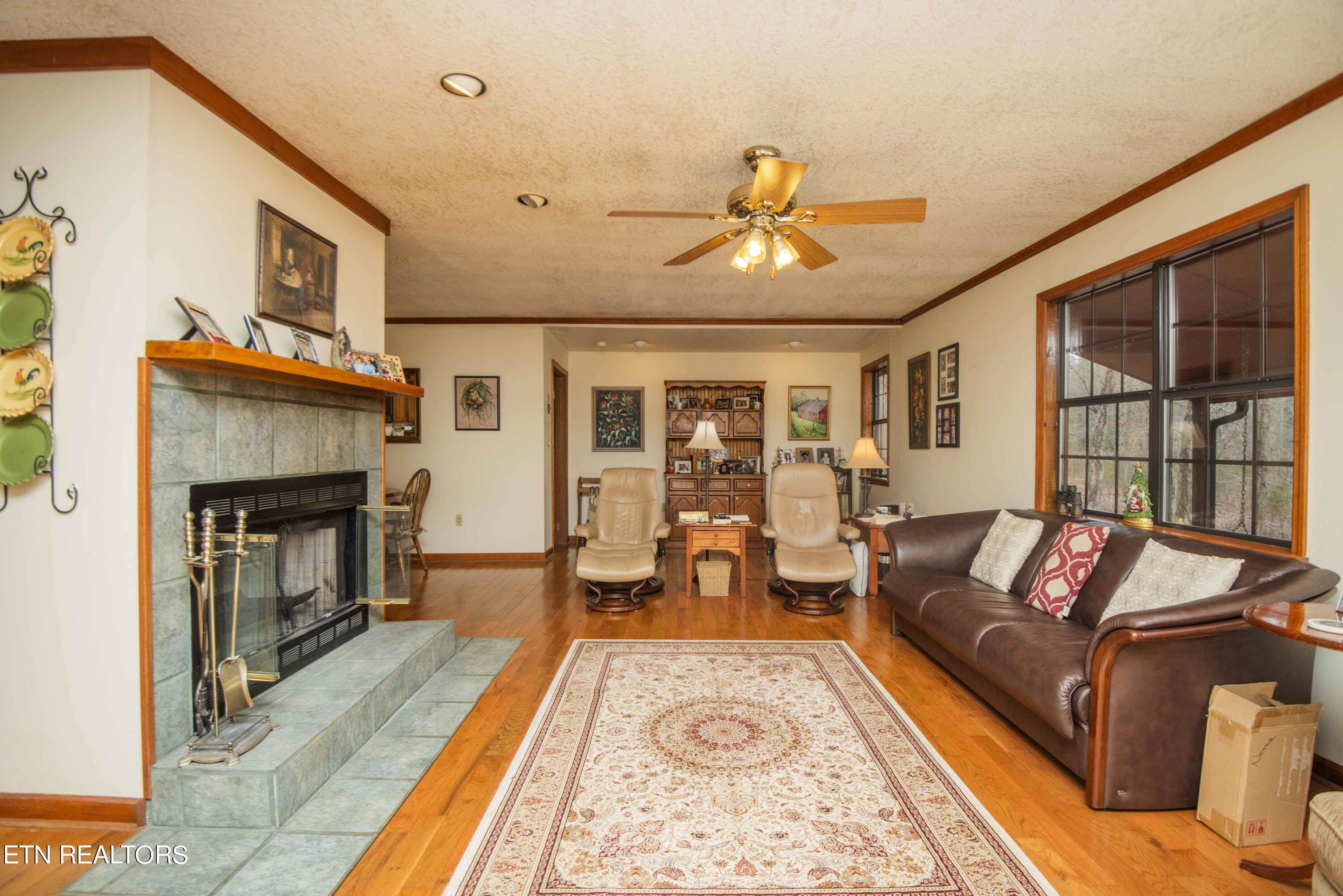 7000 State Highway 304