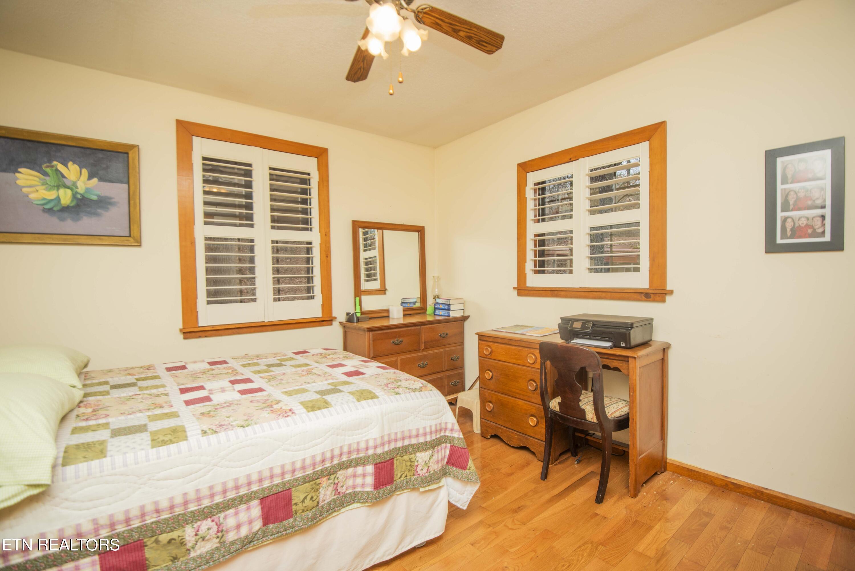 7000 State Highway 304