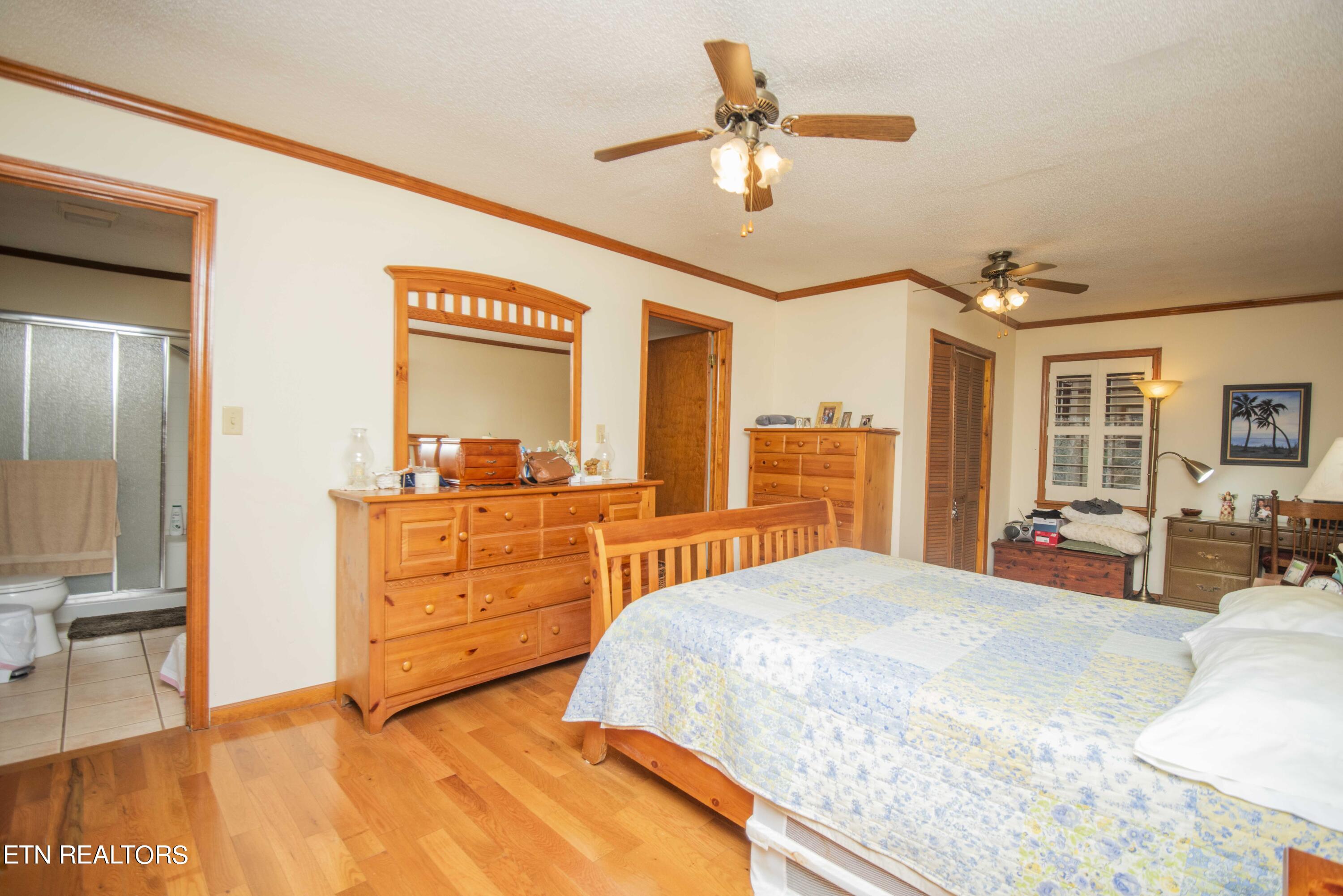 7000 State Highway 304