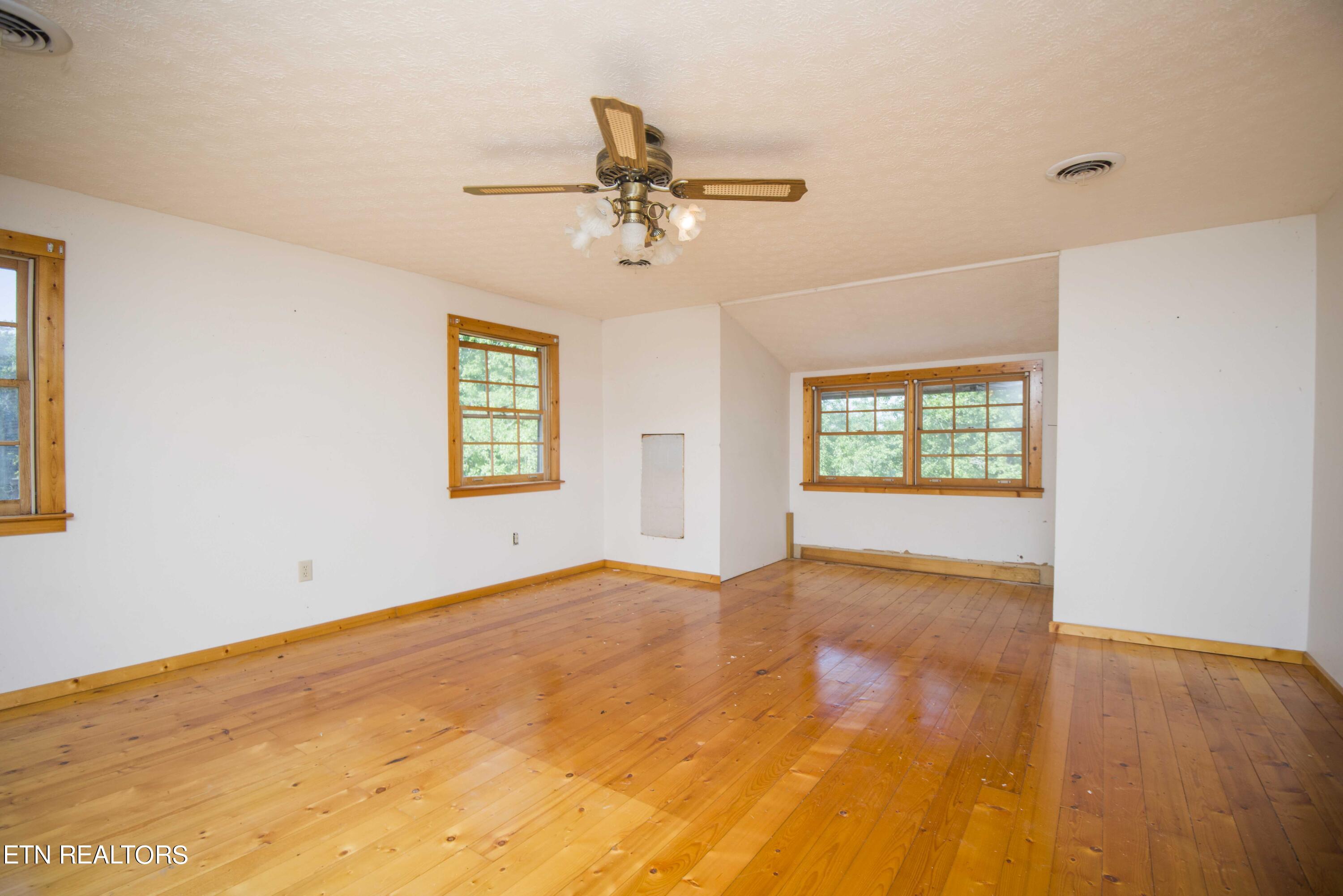 2151 Sugar Grove Valley Rd