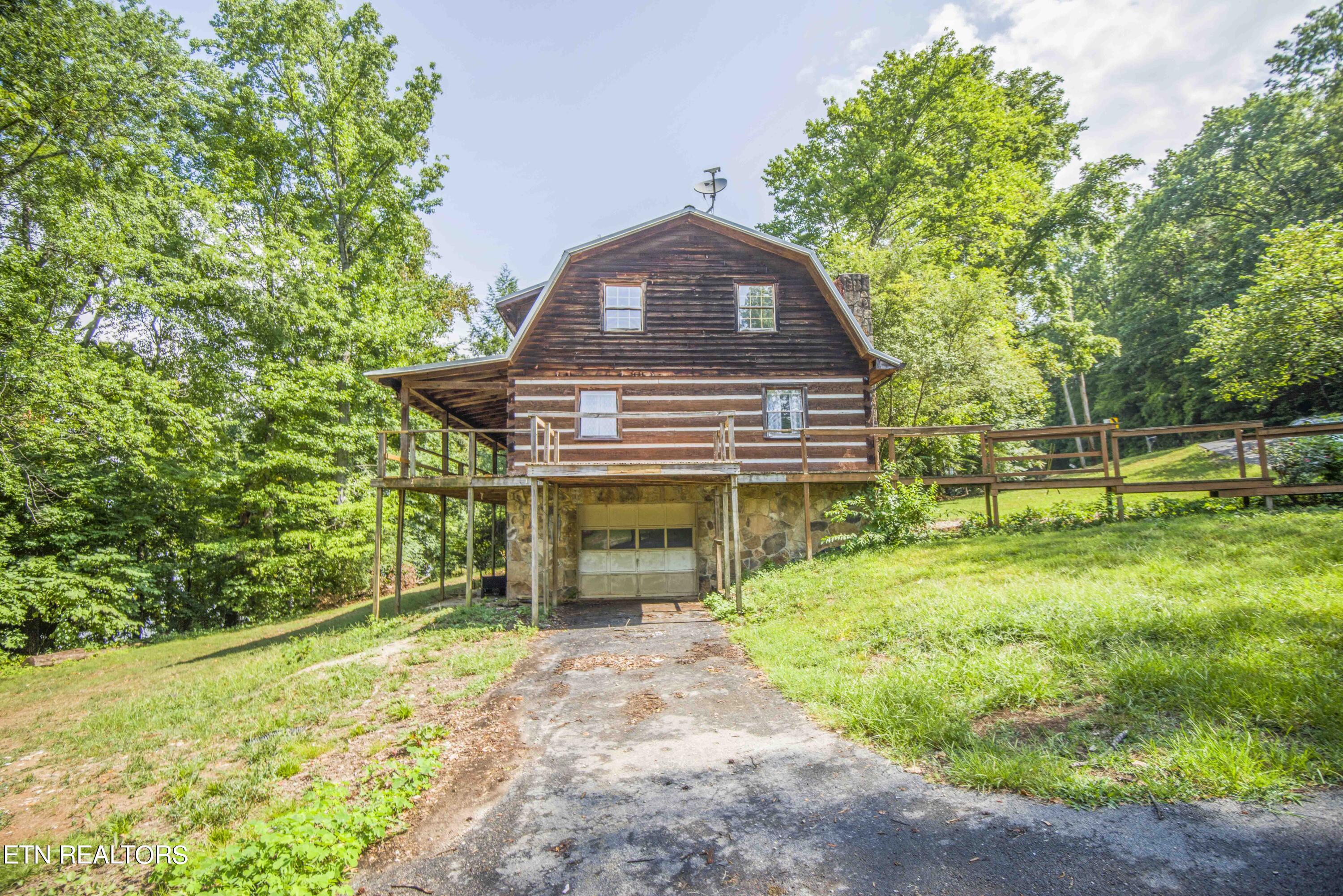 2151 Sugar Grove Valley Rd