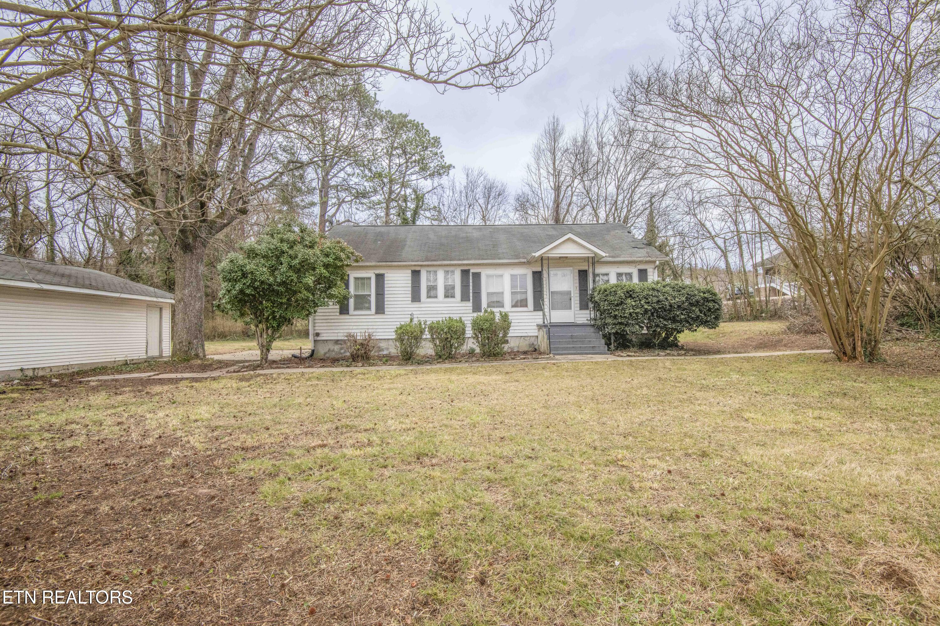 942 Old N Kentucky St