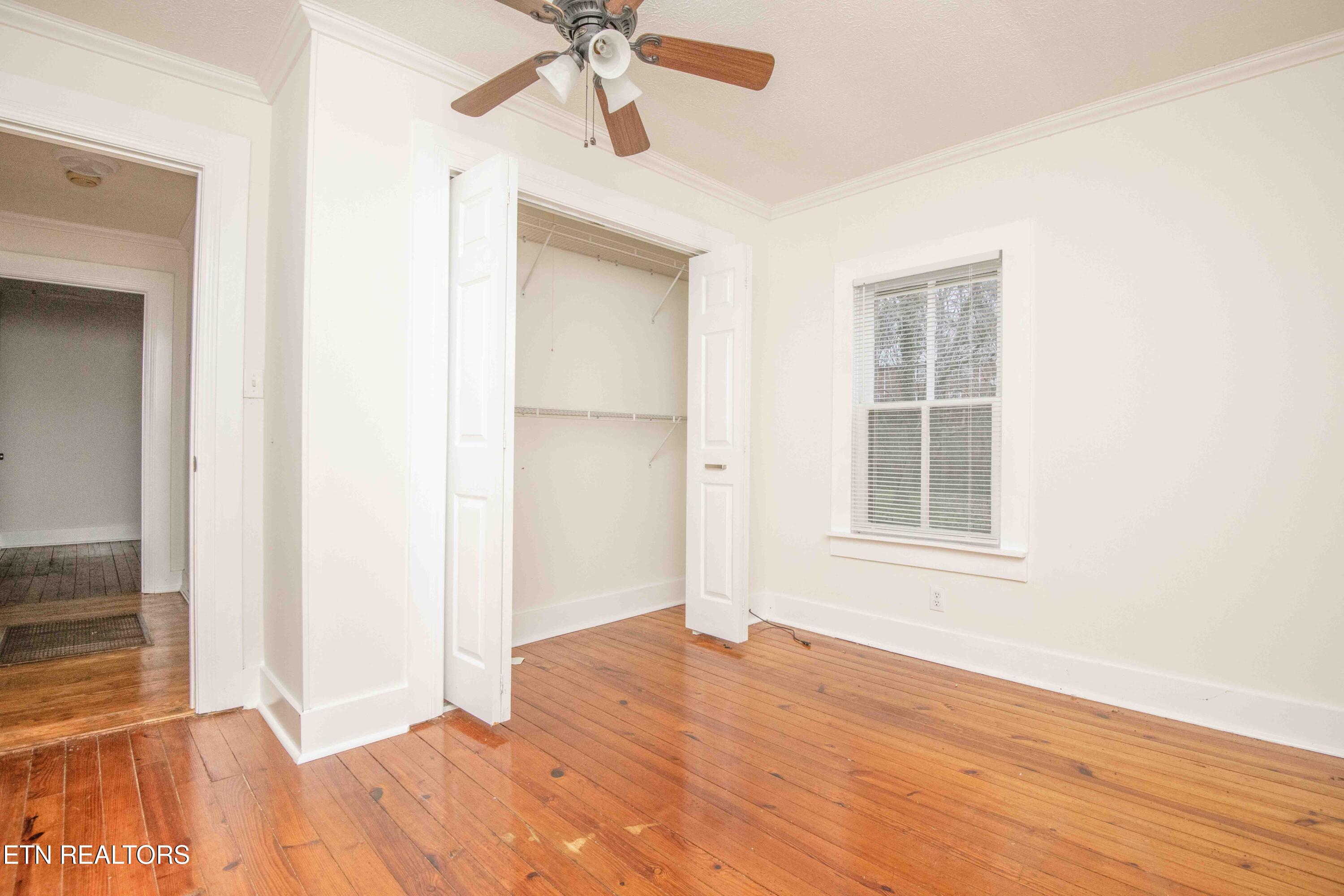 942 Old N Kentucky St