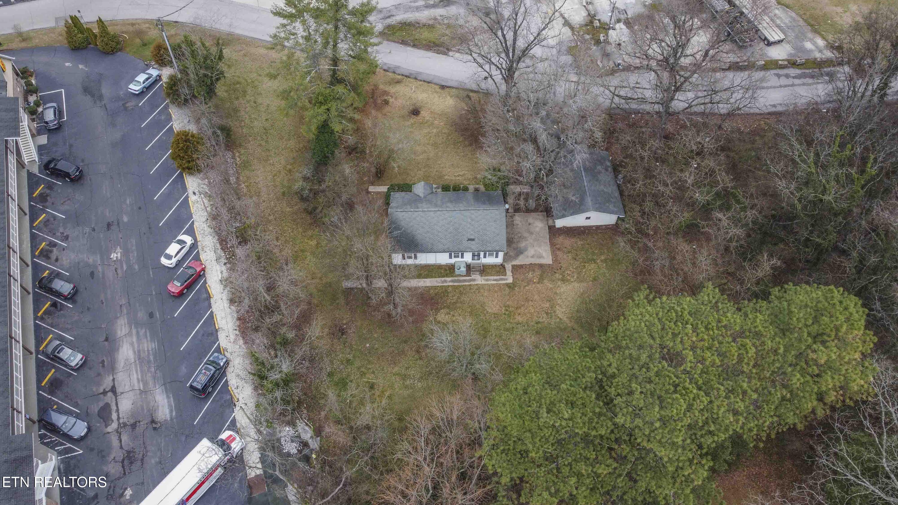 942 Old N Kentucky St