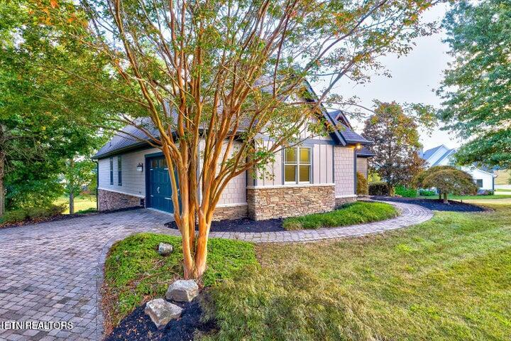 494 Chestnut Lane
