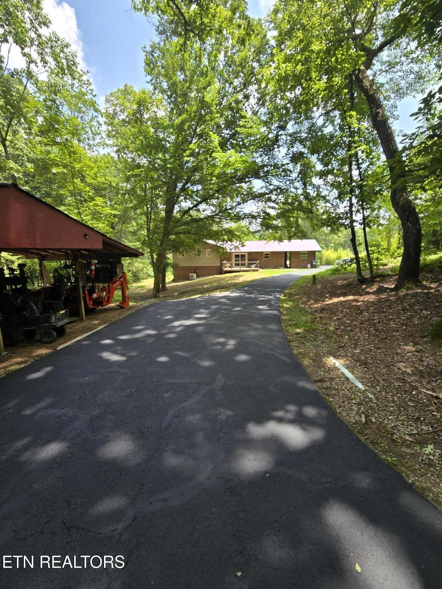 181 Little Johnson Valley Rd