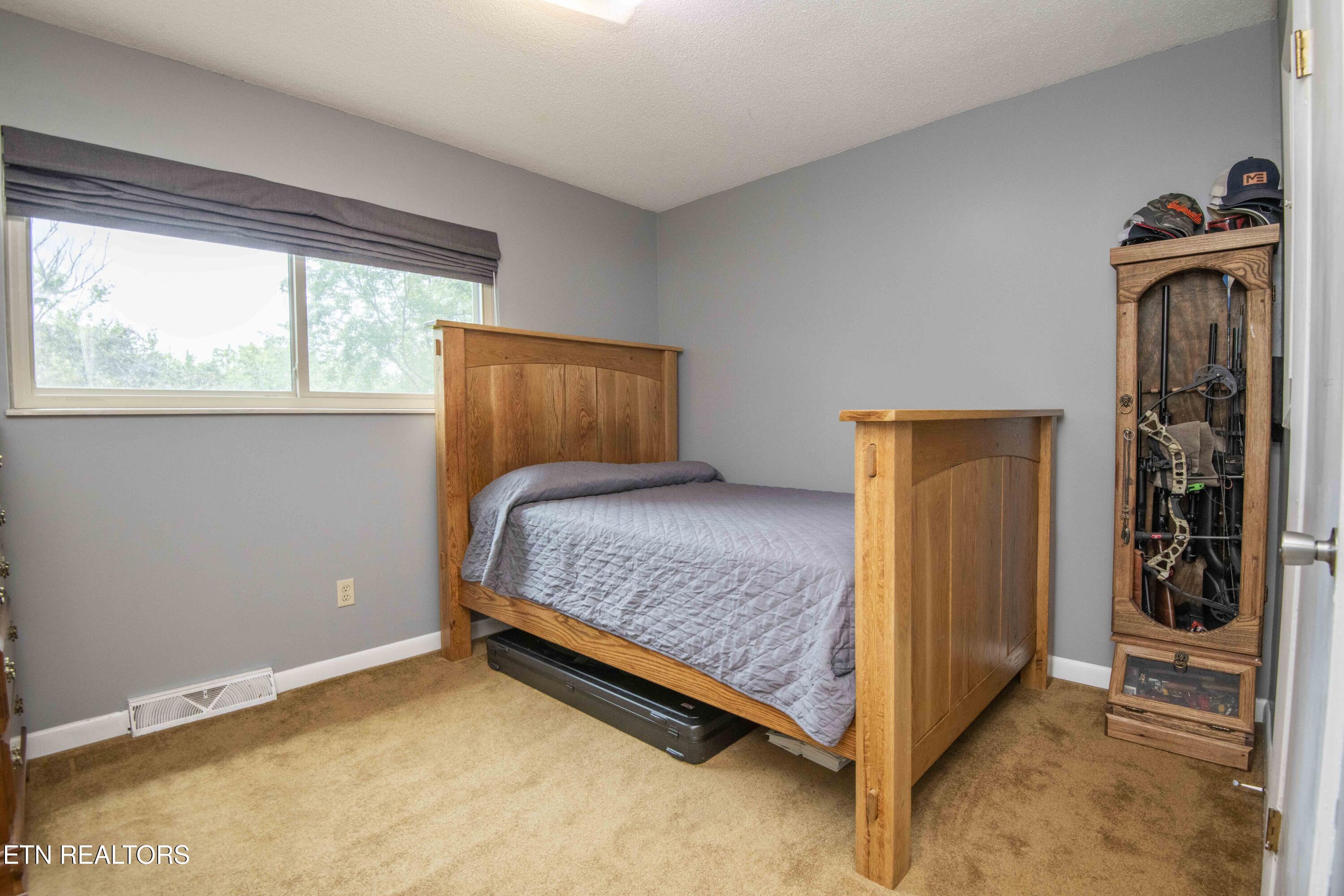 181 Little Johnson Valley Rd