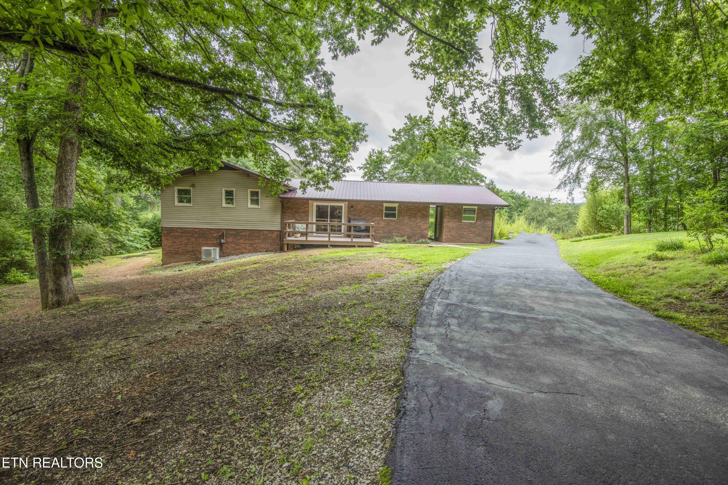 181 Little Johnson Valley Rd