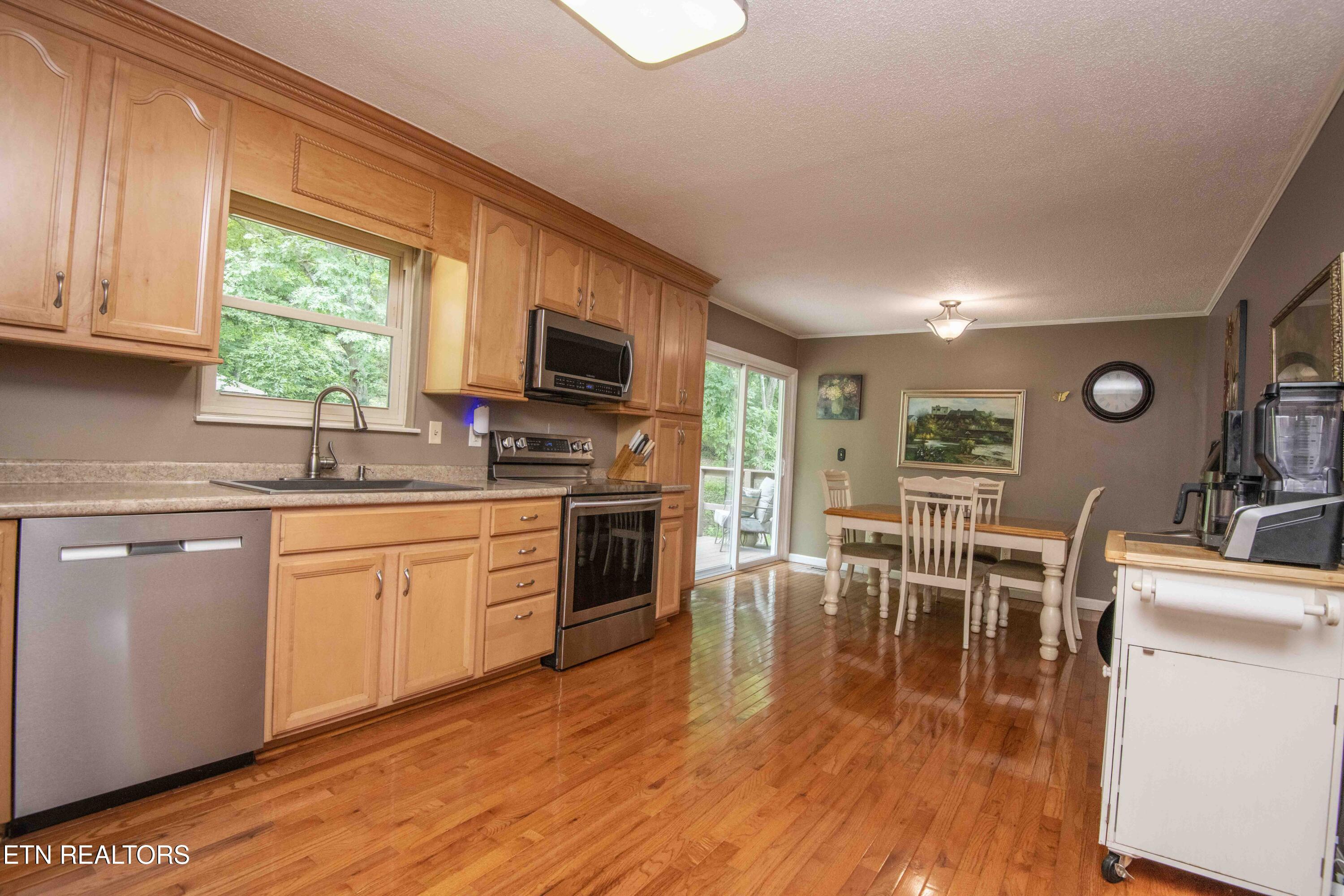 181 Little Johnson Valley Rd