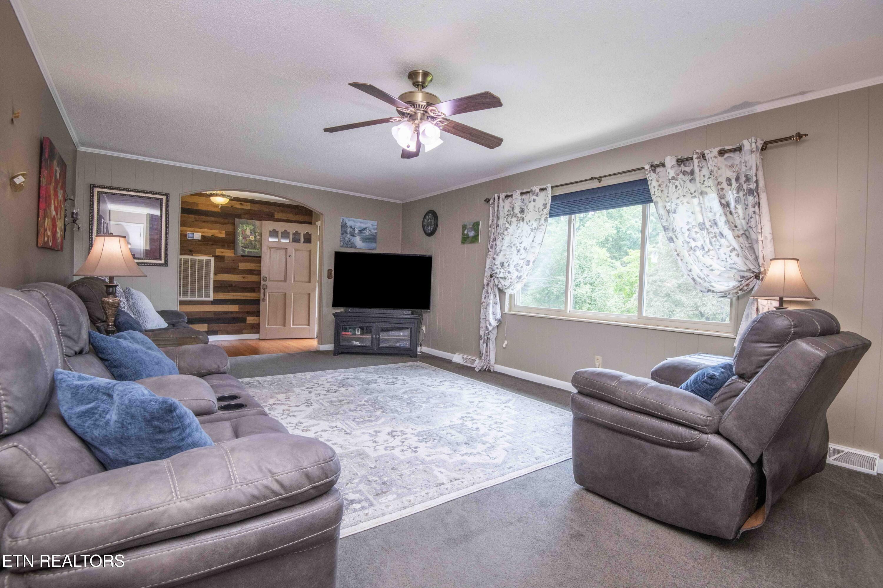 181 Little Johnson Valley Rd