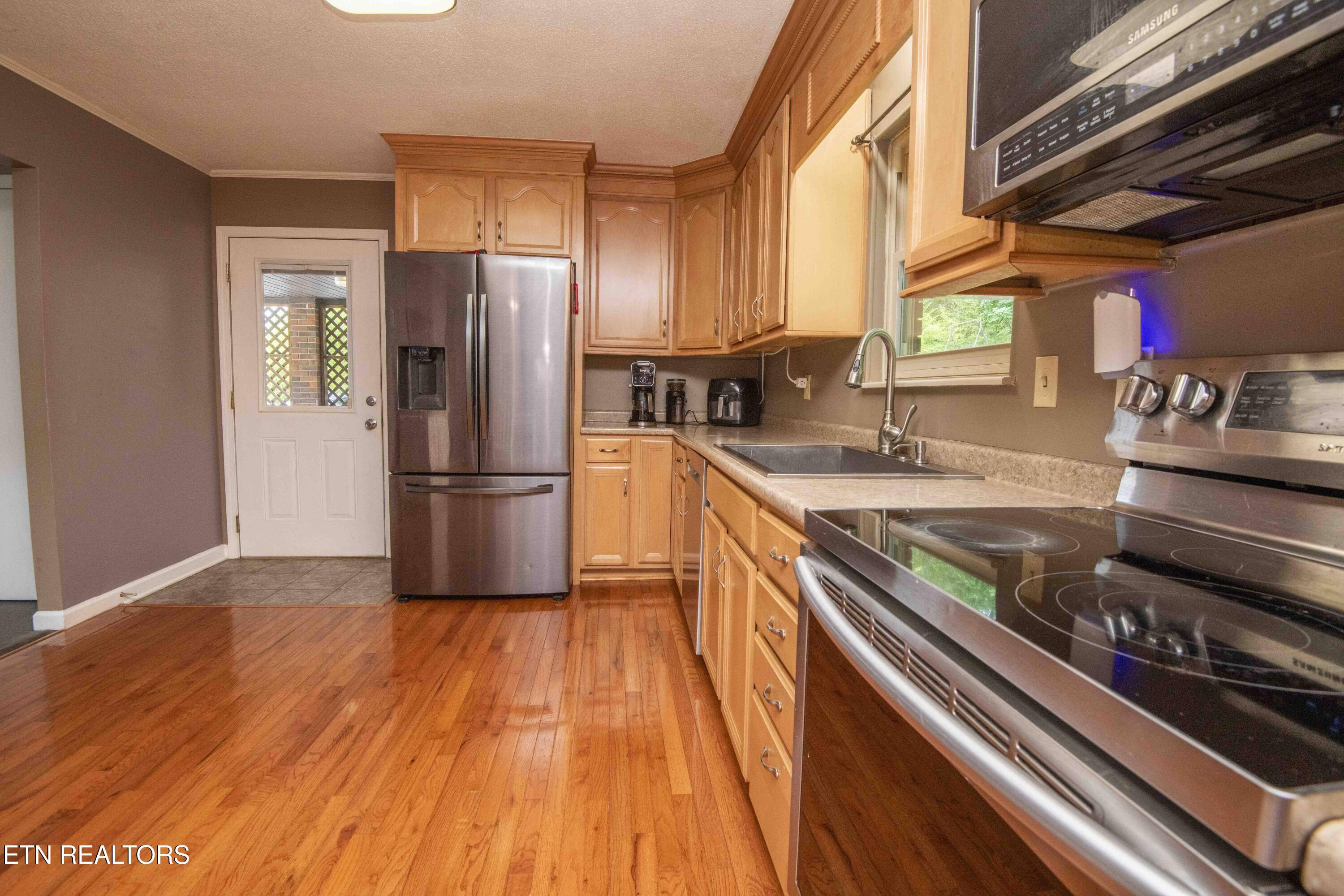 181 Little Johnson Valley Rd