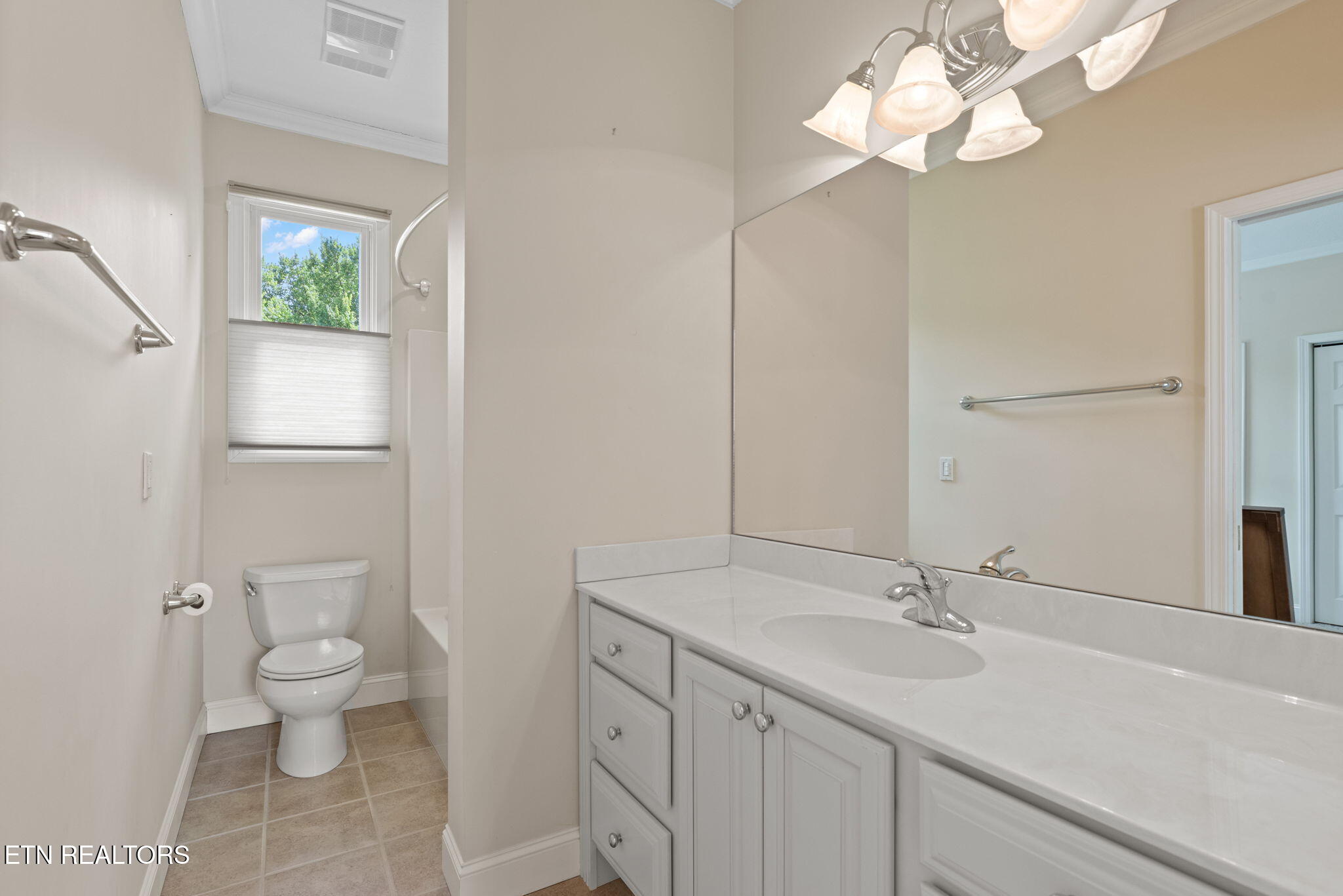 208 High Pointe Village Way