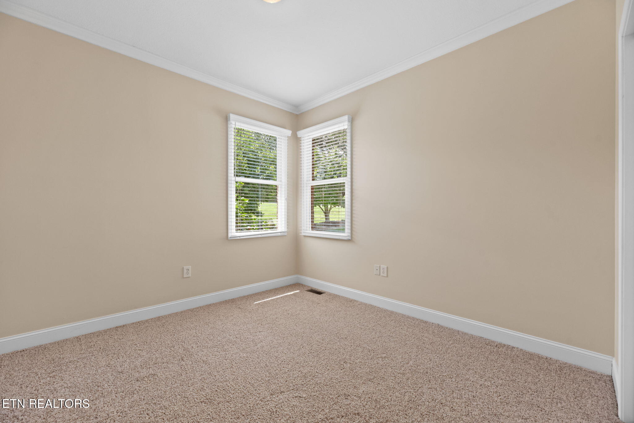 208 High Pointe Village Way